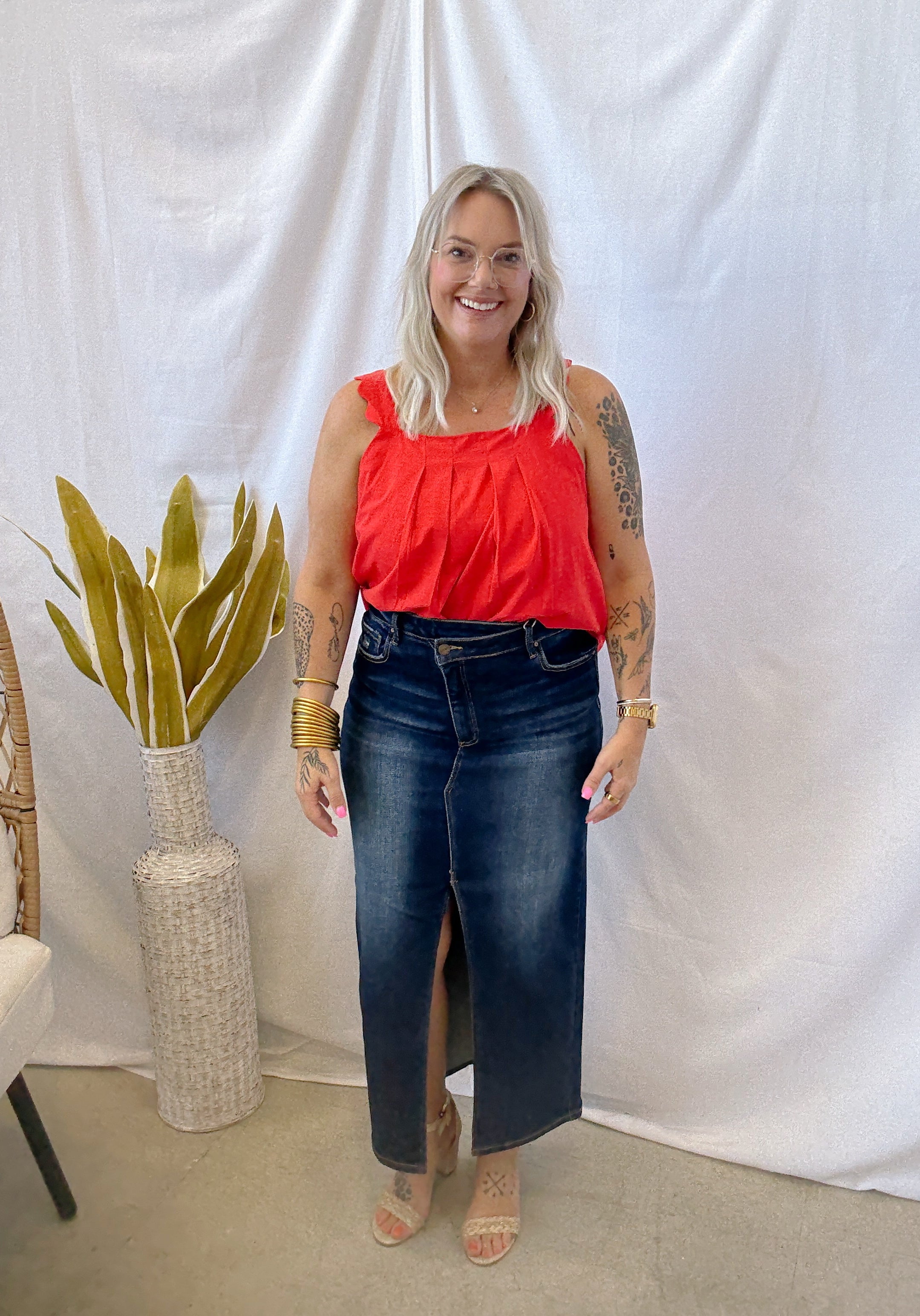 Risen Dark Wash Skirt-Skirts-risen-The Silo Boutique, Women's Fashion Boutique Located in Warren and Grand Forks North Dakota