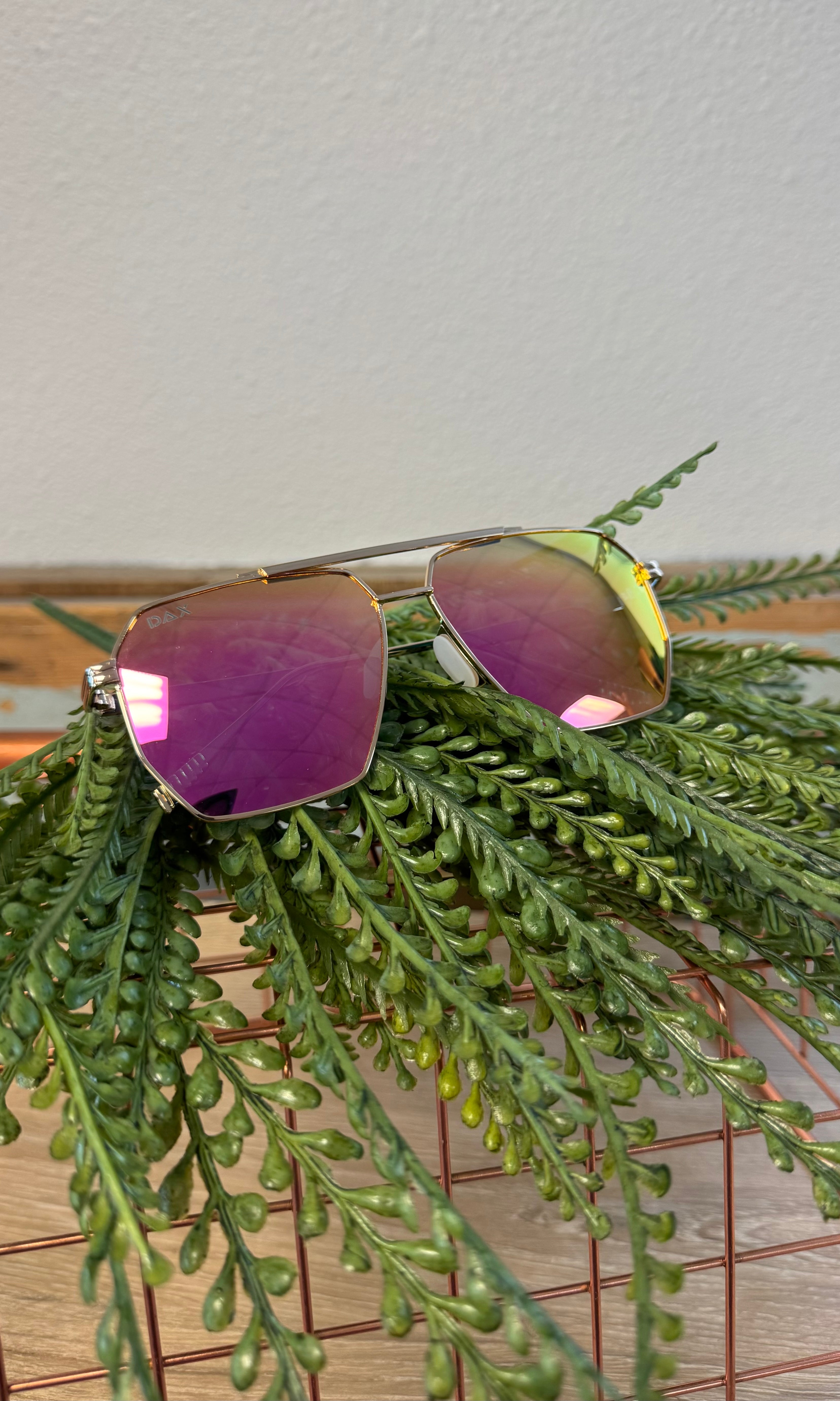 Dax Axl Pink Sunglasses-Sunglasses-dax-The Silo Boutique, Women's Fashion Boutique Located in Warren and Grand Forks North Dakota
