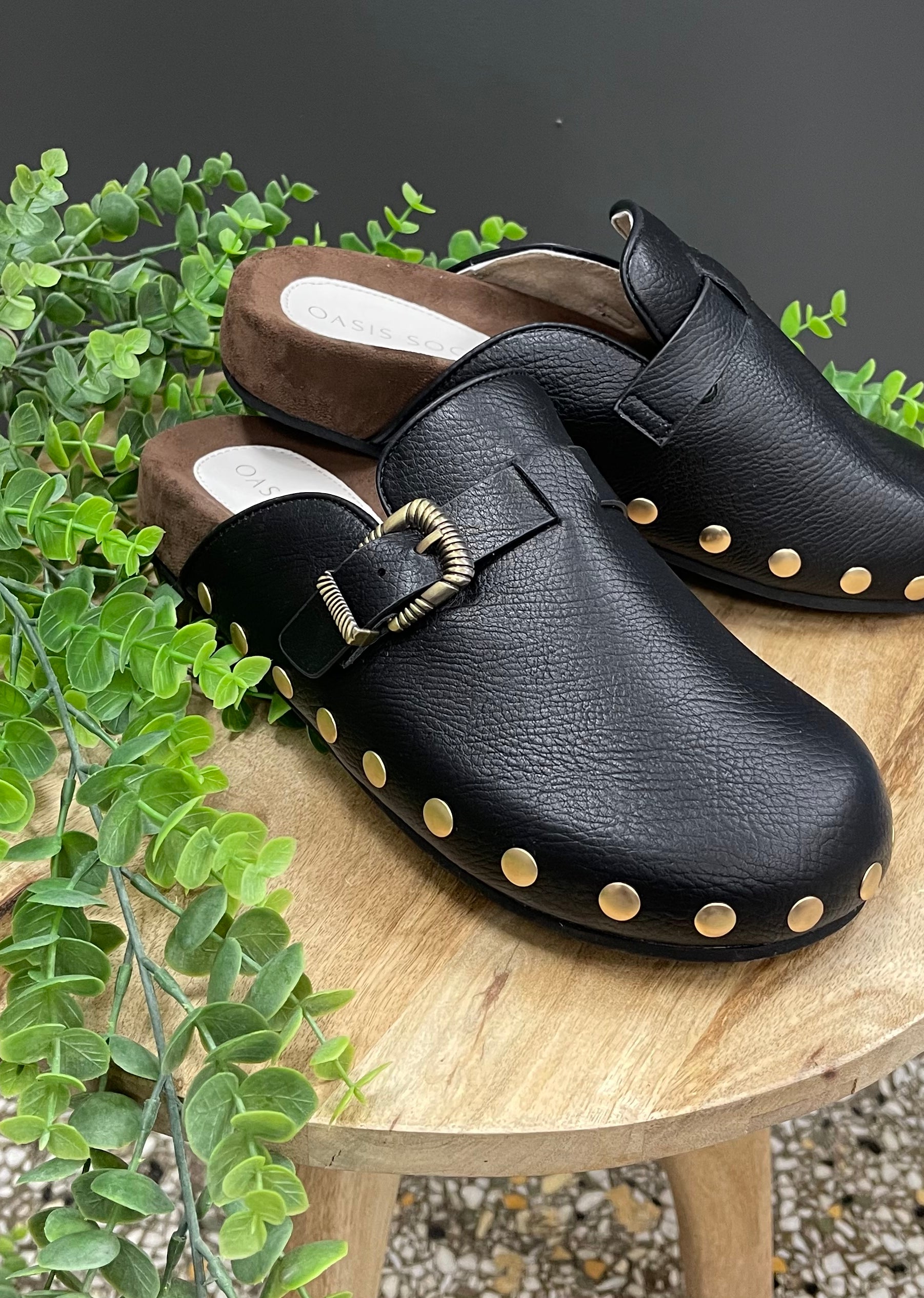 Oasis Society Toni Black Clog-Final Sale-Clogs-oasis society-The Silo Boutique, Women's Fashion Boutique Located in Warren and Grand Forks North Dakota