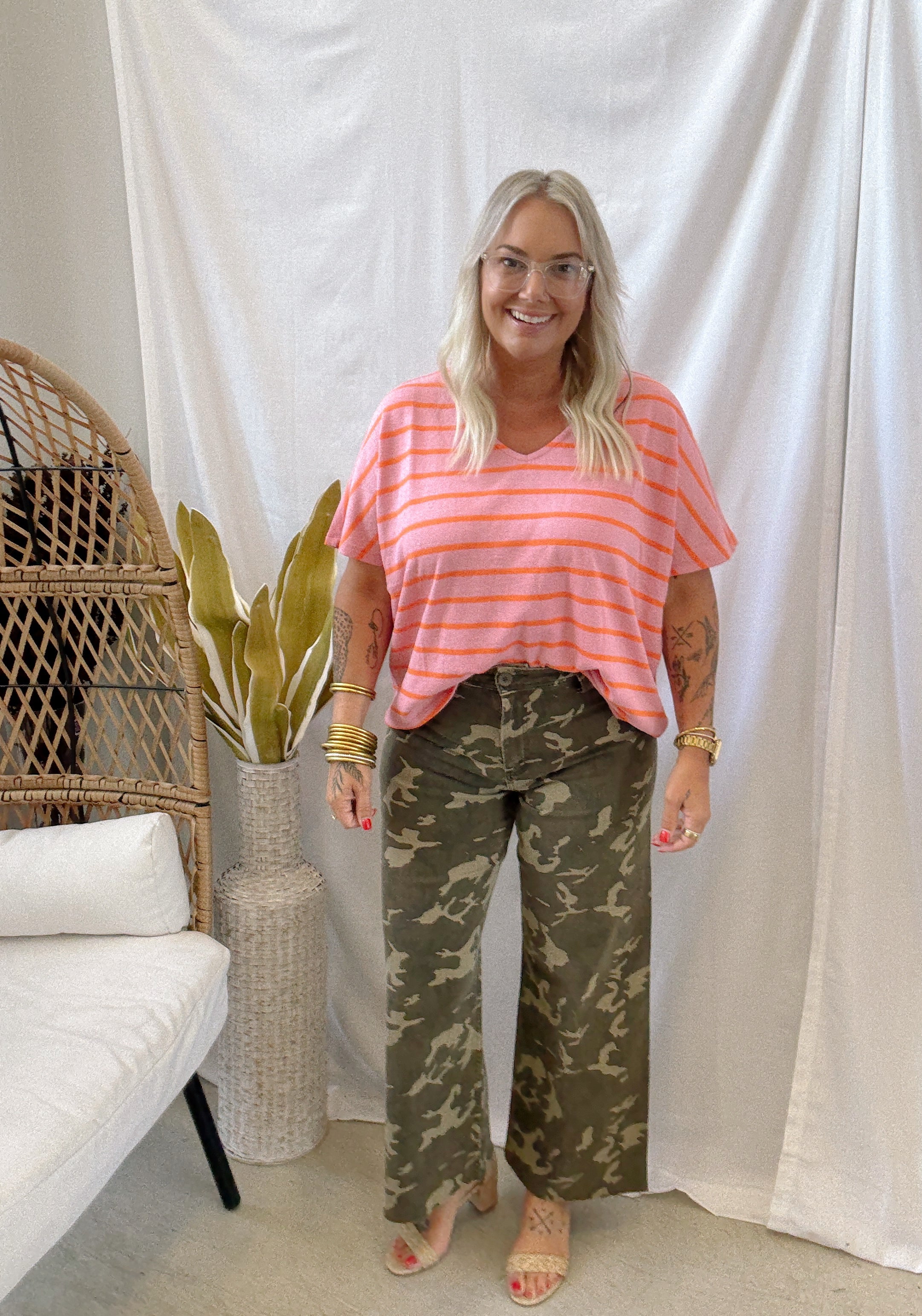 Stretch Camo Pants-Jeans-miou muse-The Silo Boutique, Women's Fashion Boutique Located in Warren and Grand Forks North Dakota