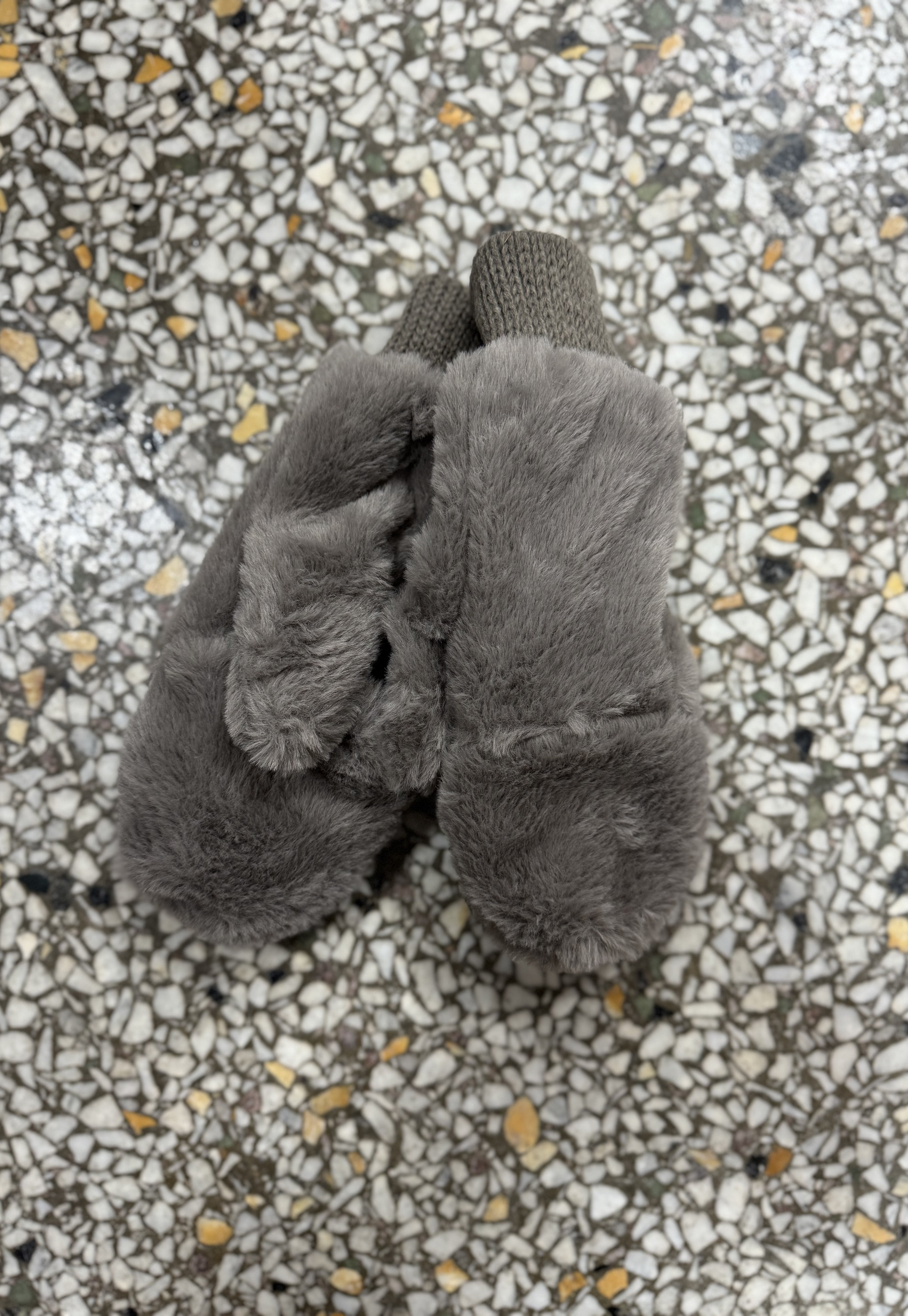 Solid Faux Fur Mittens-Gloves & Mittens-fashion city-The Silo Boutique, Women's Fashion Boutique Located in Warren and Grand Forks North Dakota