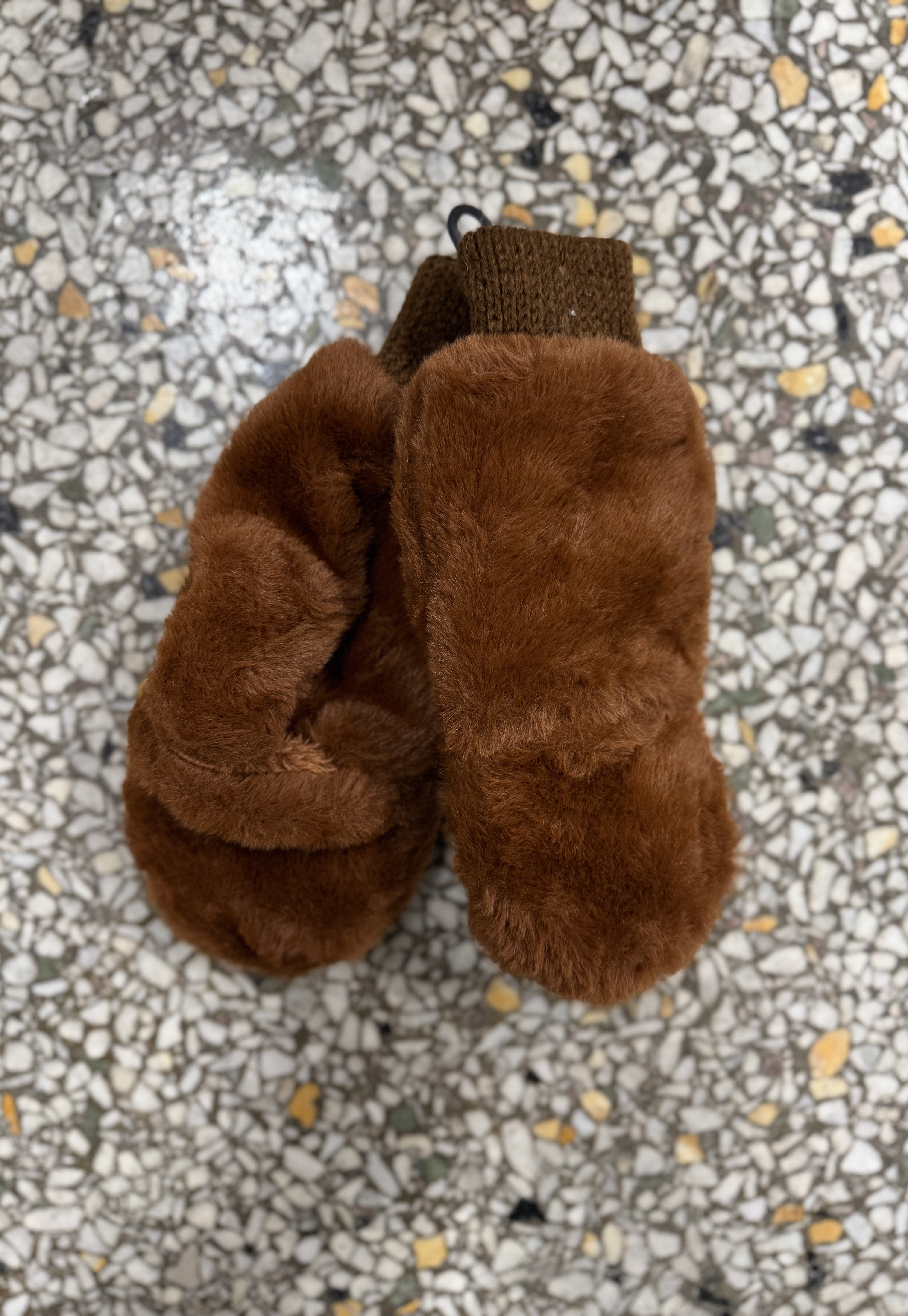 Solid Faux Fur Mittens-Gloves & Mittens-fashion city-The Silo Boutique, Women's Fashion Boutique Located in Warren and Grand Forks North Dakota