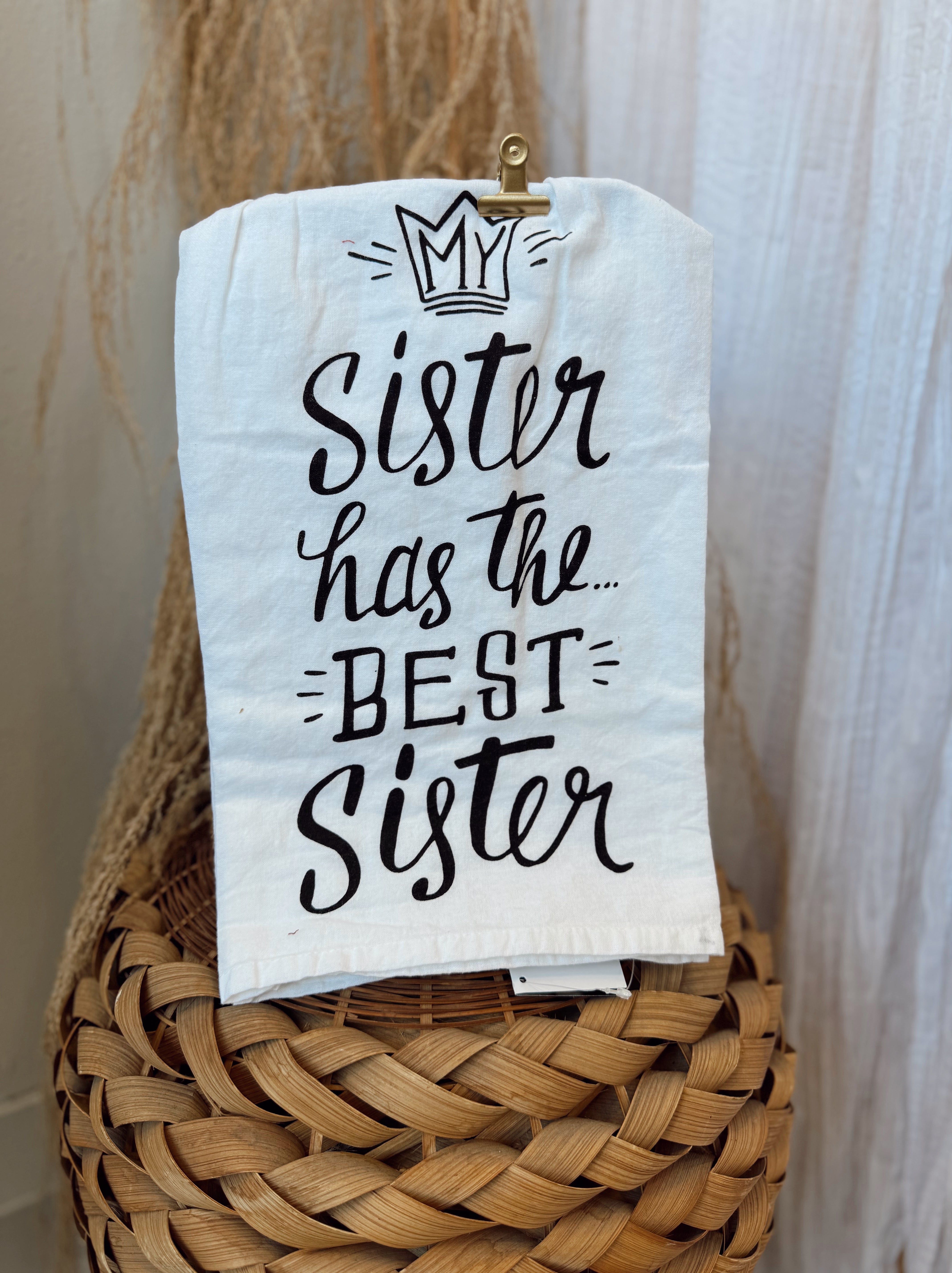 Best Sister Kitchen Towel-Tea Towels-primitives-The Silo Boutique, Women's Fashion Boutique Located in Warren and Grand Forks North Dakota