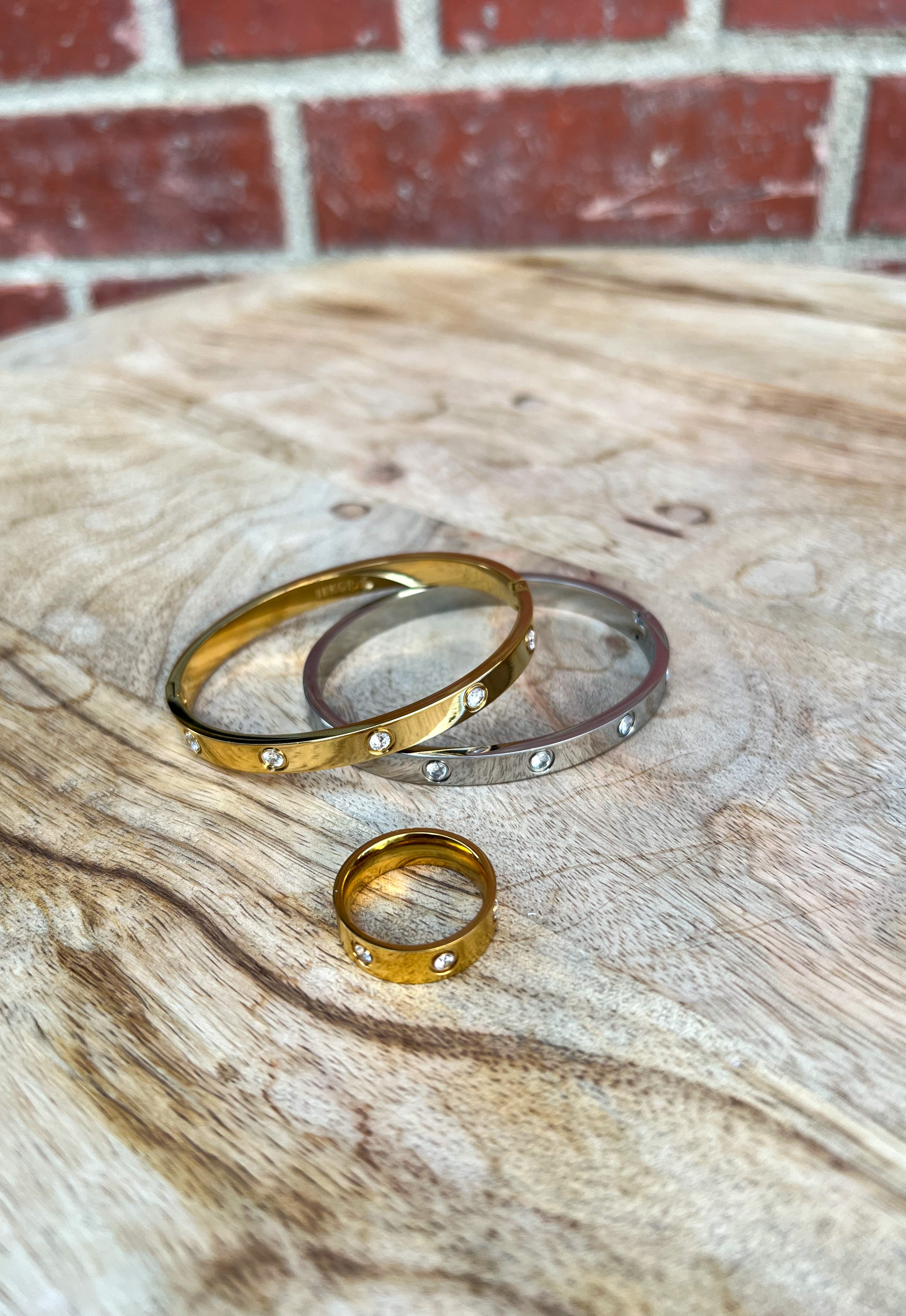 Cart Look A Like Ring-The Silo Boutique-The Silo Boutique, Women's Fashion Boutique Located in Warren and Grand Forks North Dakota