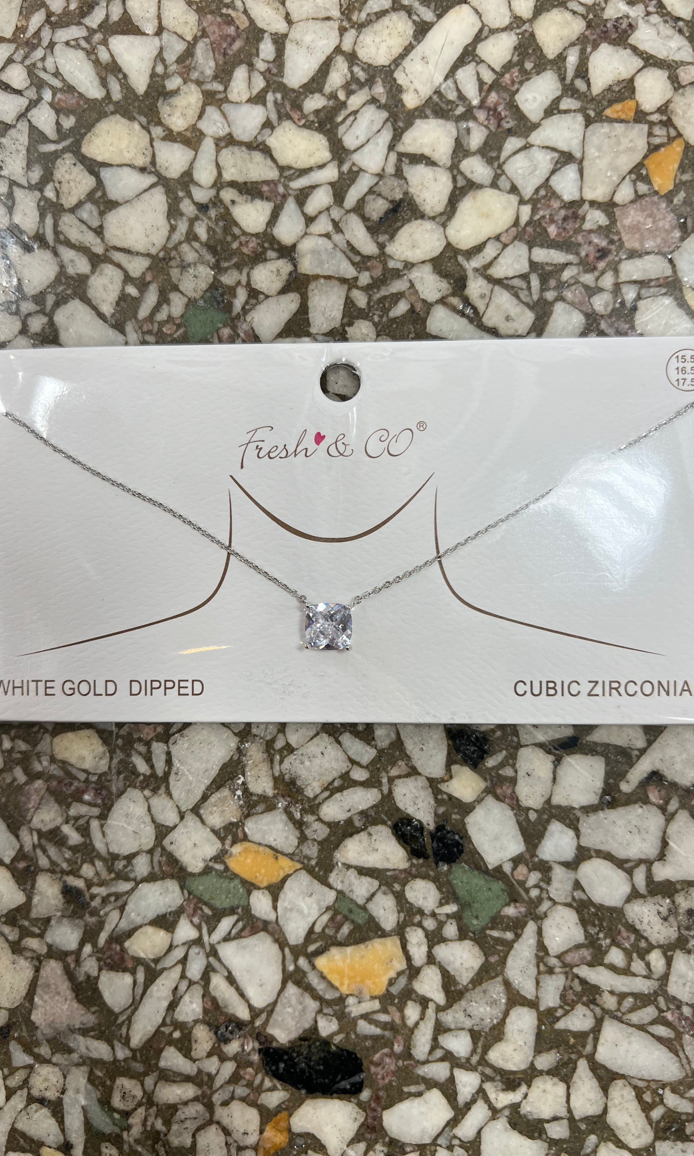 Cubic Necklace-Necklaces-Avenue Zoe-The Silo Boutique, Women's Fashion Boutique Located in Warren and Grand Forks North Dakota