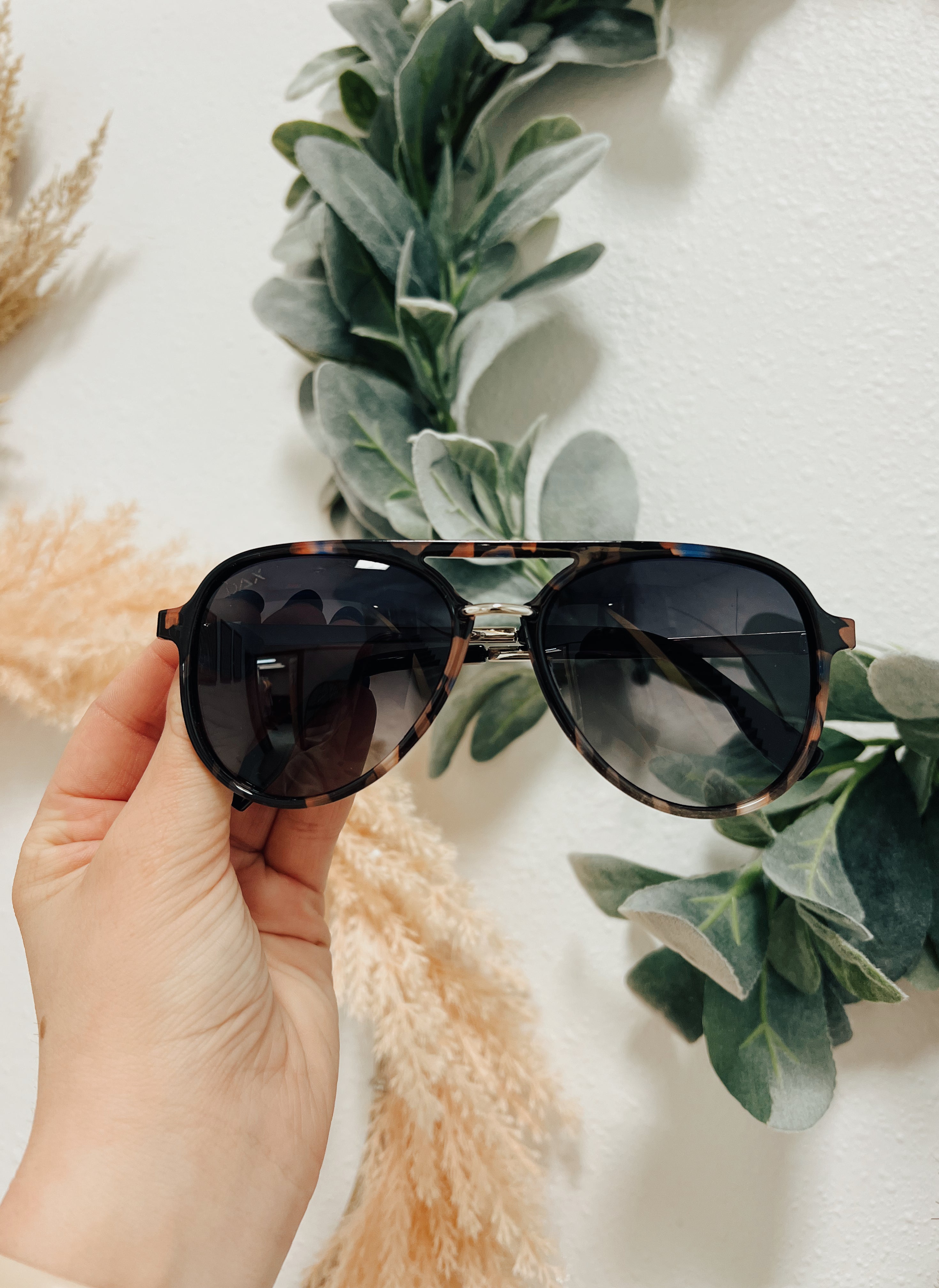 Dax Earhart Marble Sunglasses-Sunglasses-dax-The Silo Boutique, Women's Fashion Boutique Located in Warren and Grand Forks North Dakota