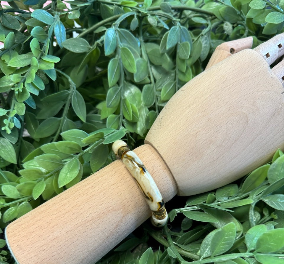 Kenzie Bone Bracelet-Bracelets-Dallas Market-The Silo Boutique, Women's Fashion Boutique Located in Warren and Grand Forks North Dakota