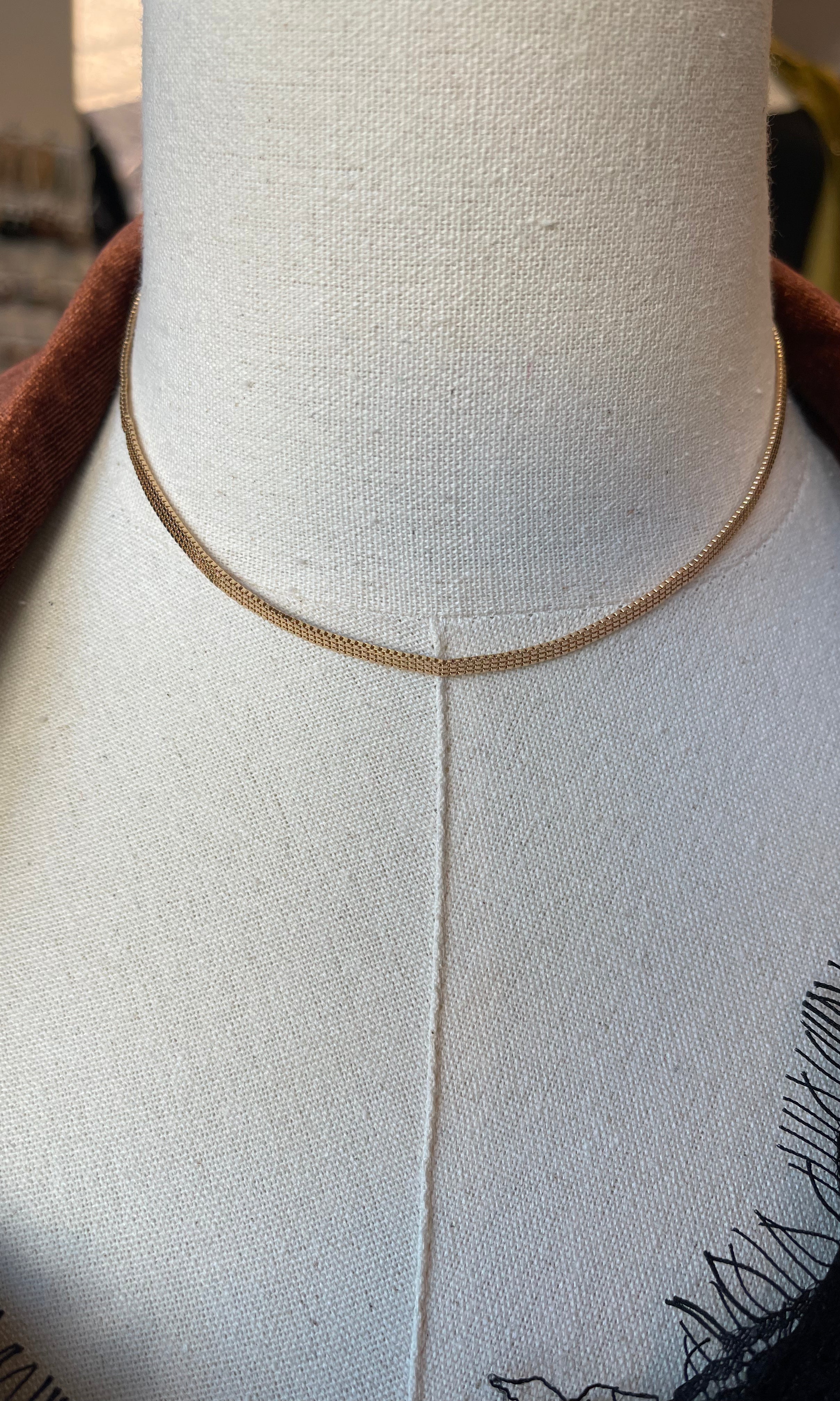 Kenze Single Simple Bone Necklace-Necklaces-kenze-The Silo Boutique, Women's Fashion Boutique Located in Warren and Grand Forks North Dakota