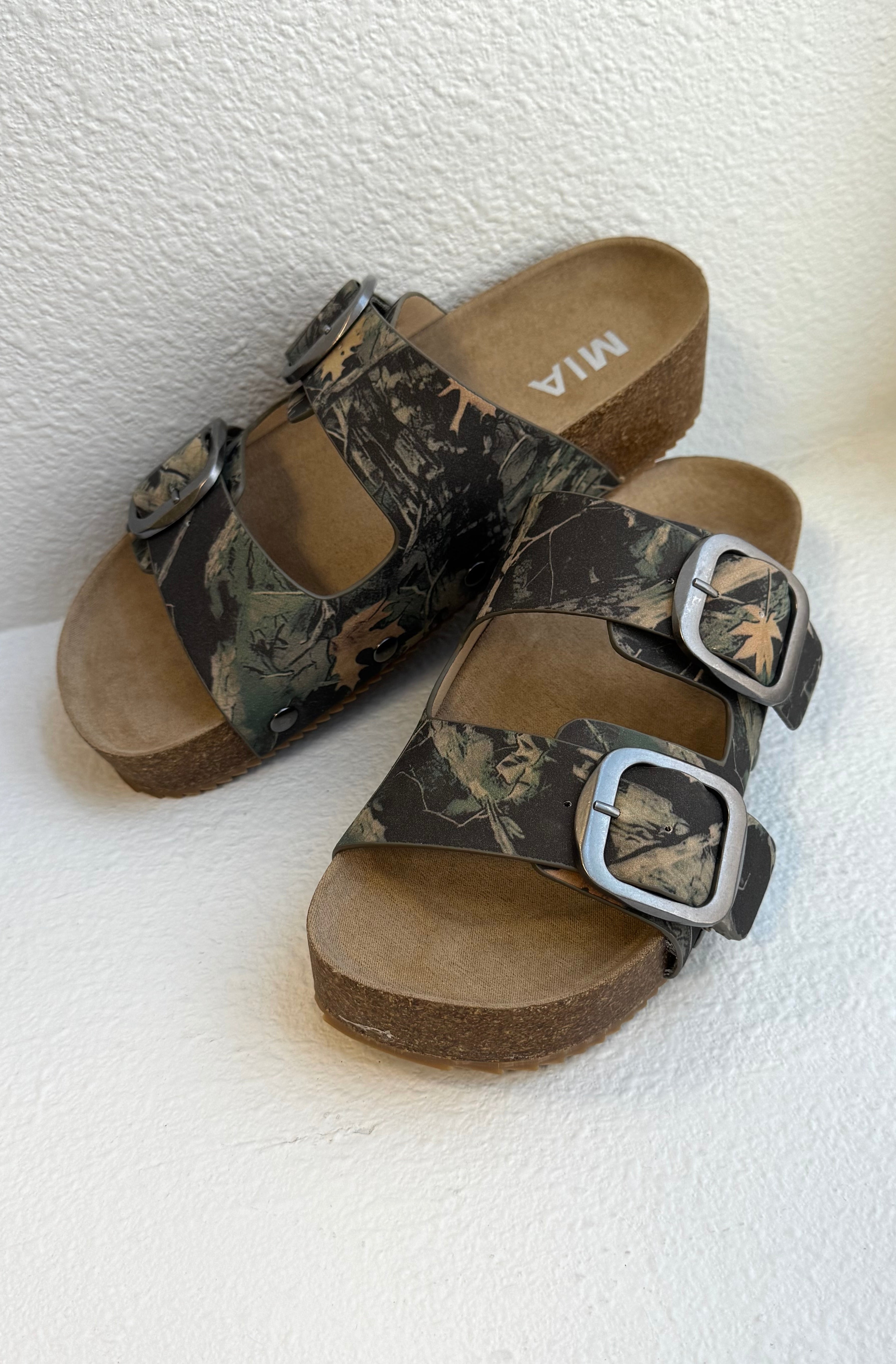 MIA Quianna Camo Sandals-Final Sale-Sandals-MIA-The Silo Boutique, Women's Fashion Boutique Located in Warren and Grand Forks North Dakota