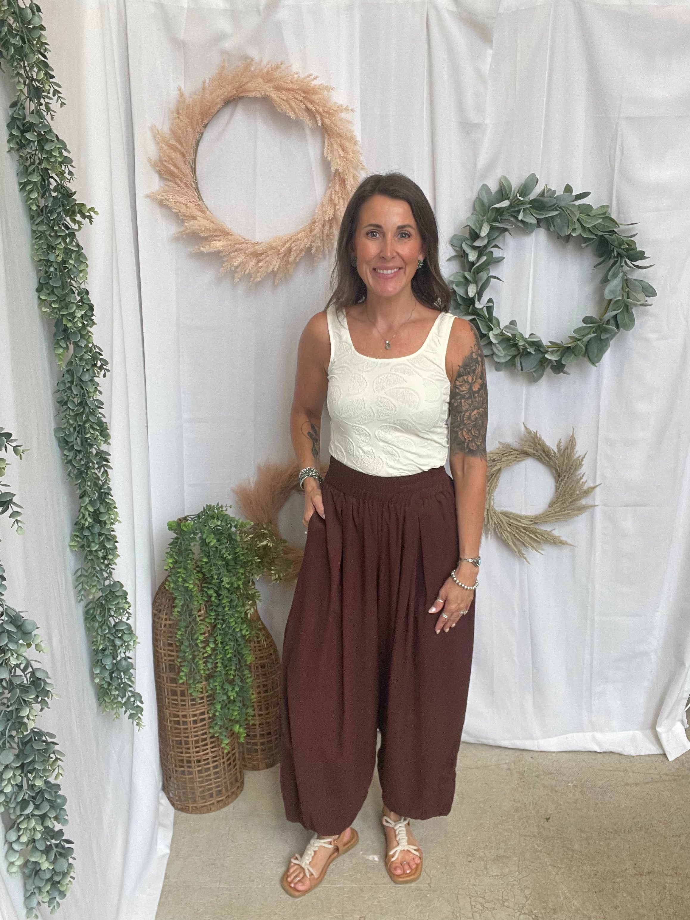 Curds Balloon Pants-Brown-Pants-curds-The Silo Boutique, Women's Fashion Boutique Located in Warren and Grand Forks North Dakota