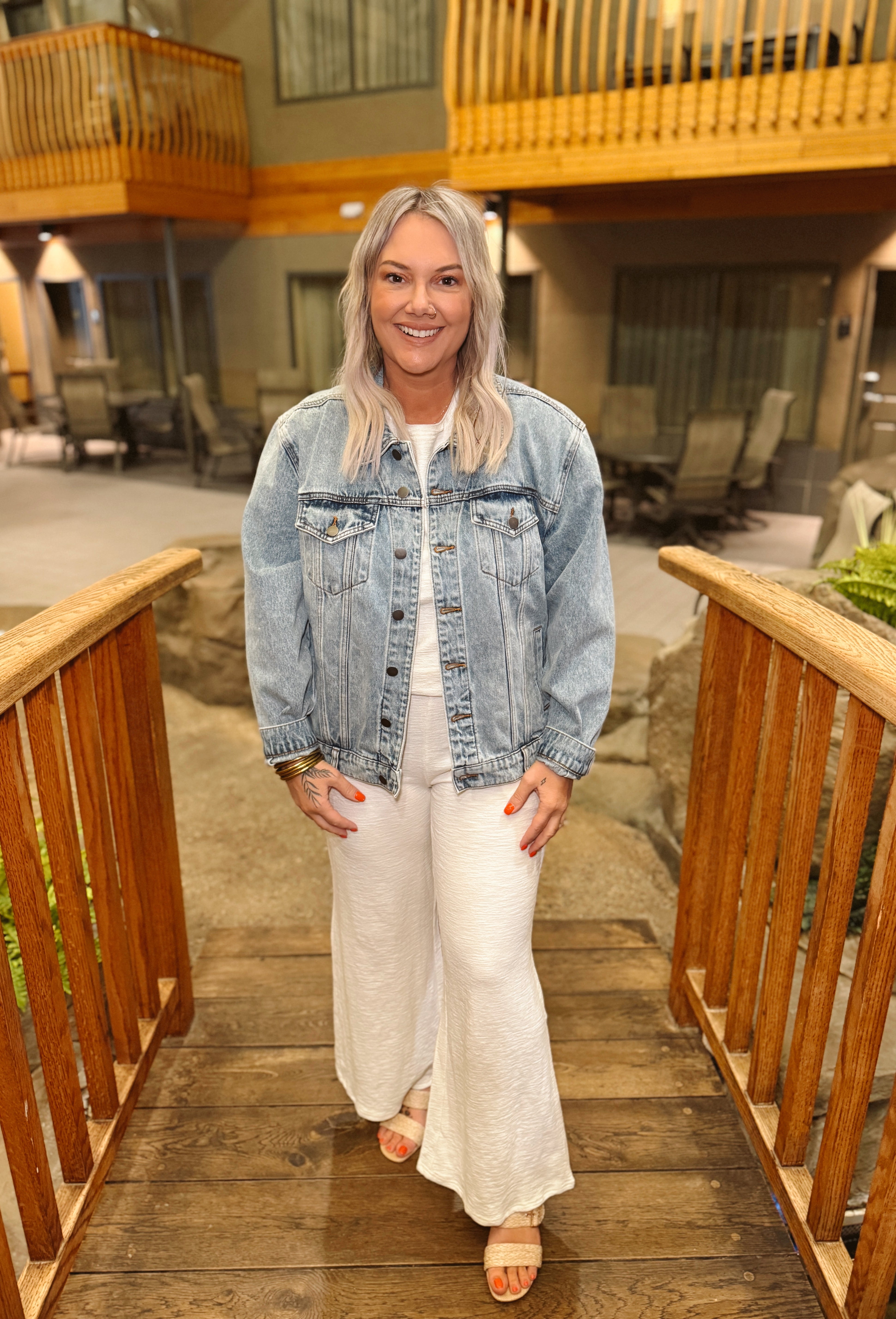 KUT Emmy Boyfriend Denim Jacket-Coats & Jackets-Kut-The Silo Boutique, Women's Fashion Boutique Located in Warren and Grand Forks North Dakota