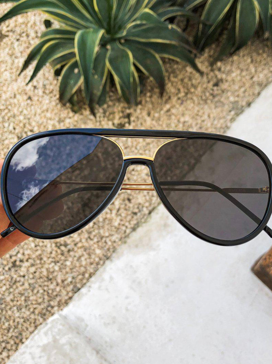 Freyrs Shay Black Sunglasses-Sunglasses-freyers-The Silo Boutique, Women's Fashion Boutique Located in Warren and Grand Forks North Dakota