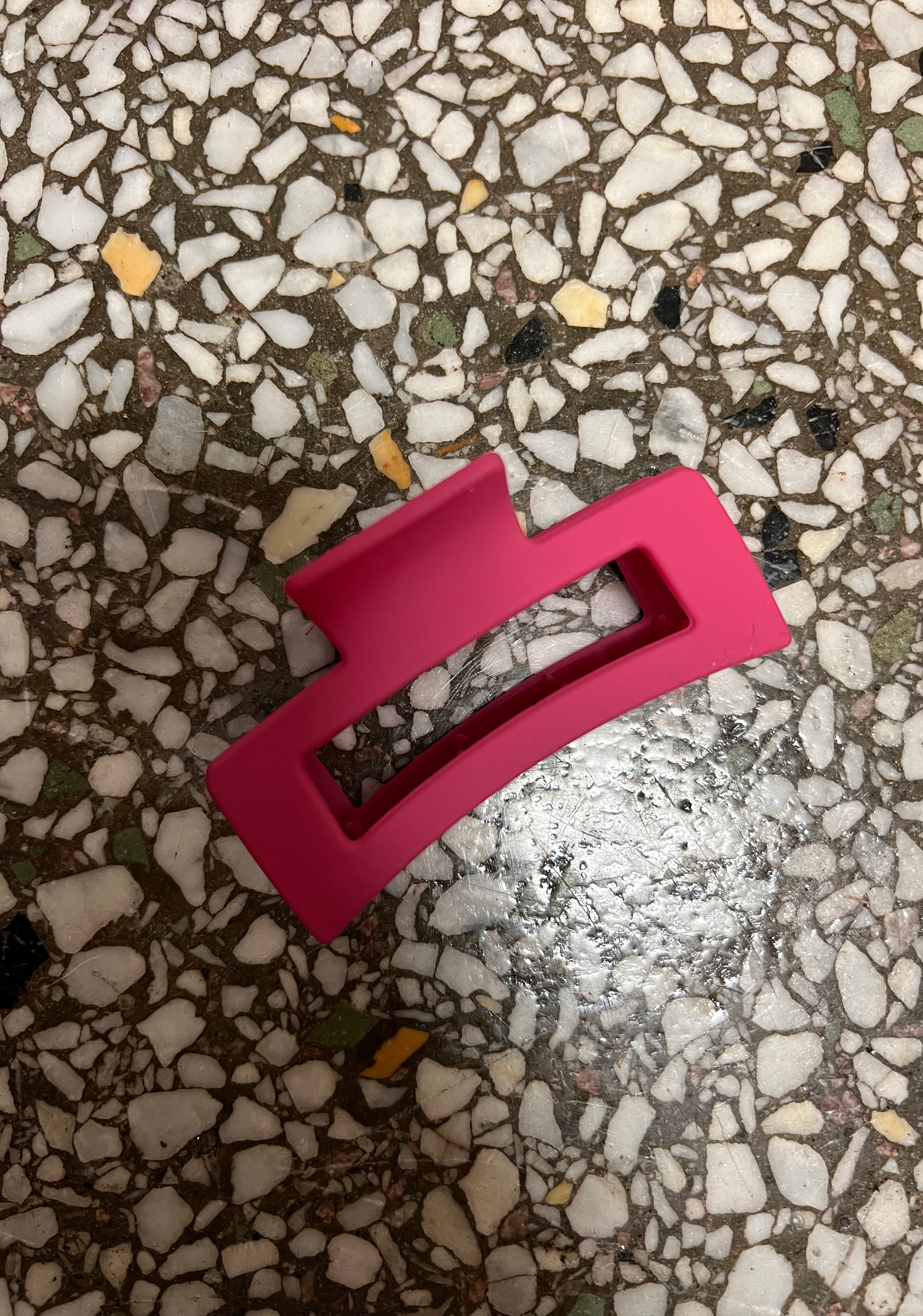 Matte Claw Hair Clip-Hair Accessories-wall to wall-The Silo Boutique, Women's Fashion Boutique Located in Warren and Grand Forks North Dakota