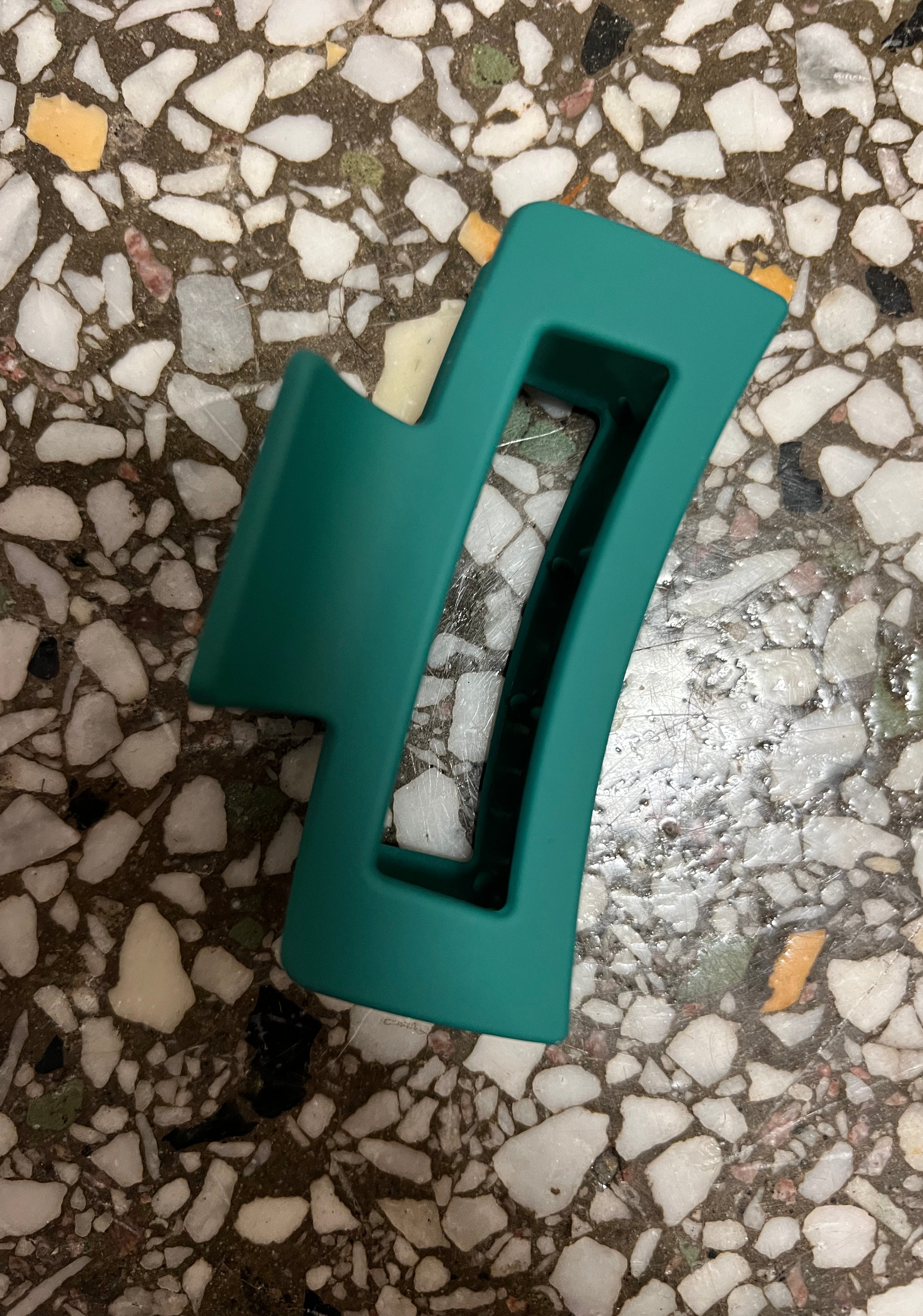 Matte Claw Hair Clip-Hair Accessories-wall to wall-The Silo Boutique, Women's Fashion Boutique Located in Warren and Grand Forks North Dakota