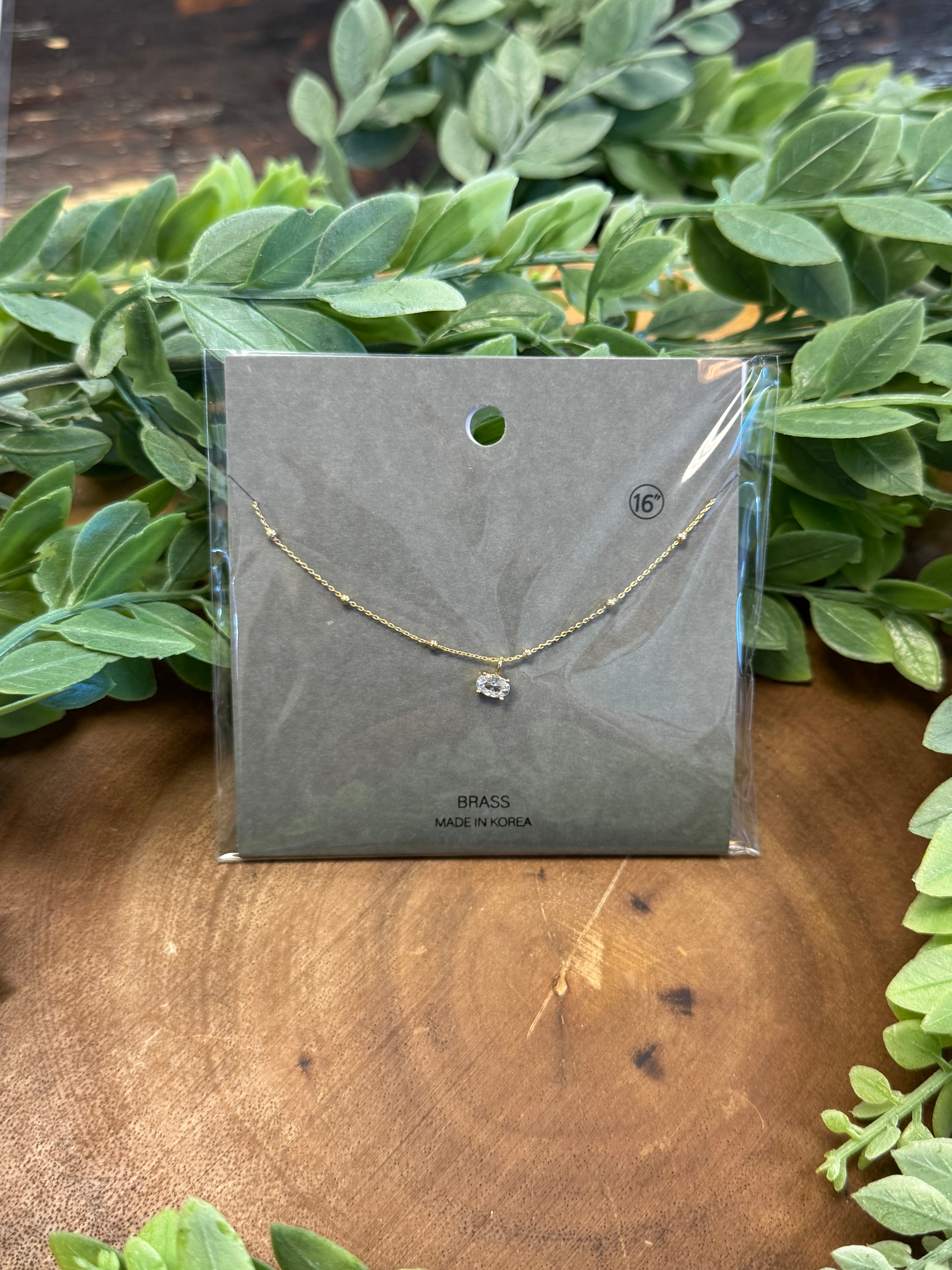 Harriet Oval Stone Necklace-Necklaces-fame-The Silo Boutique, Women's Fashion Boutique Located in Warren and Grand Forks North Dakota