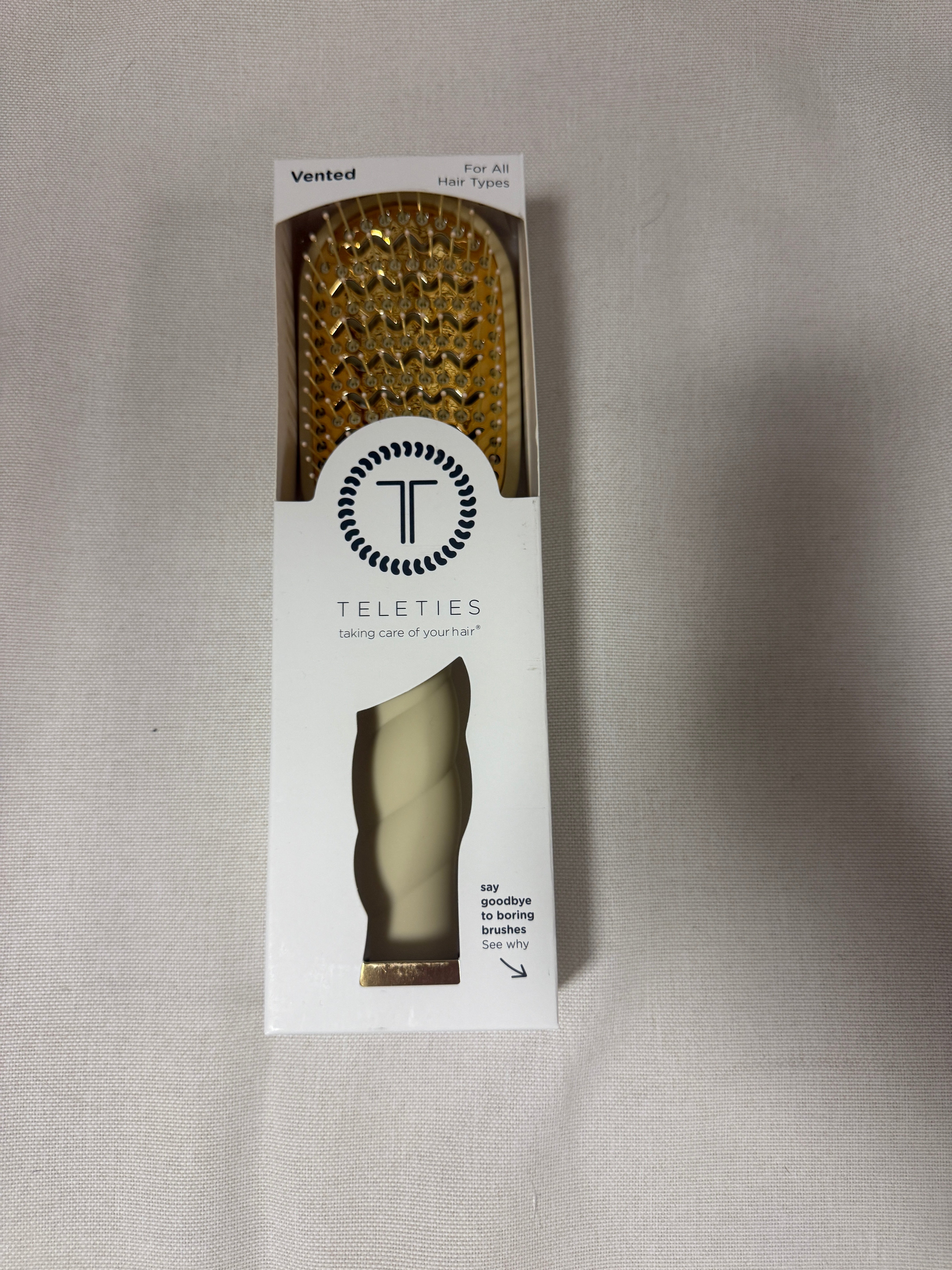 Teleties Vented Hair Brush - Tan-Hair Accessories-teleties-The Silo Boutique, Women's Fashion Boutique Located in Warren and Grand Forks North Dakota