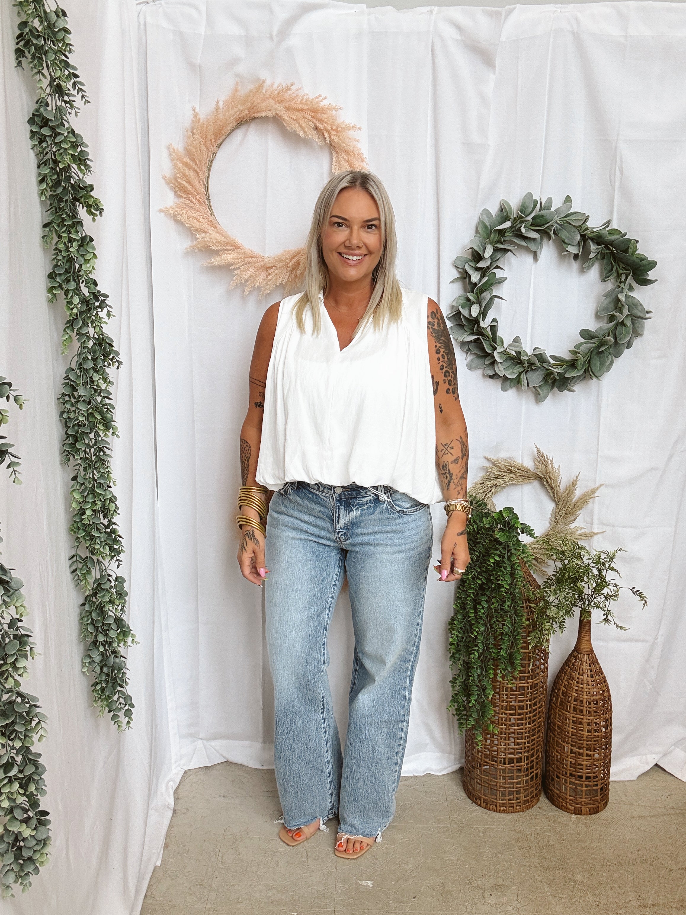 Metro Sleeveless Top-White-Tank Tops-cozy co-The Silo Boutique, Women's Fashion Boutique Located in Warren and Grand Forks North Dakota