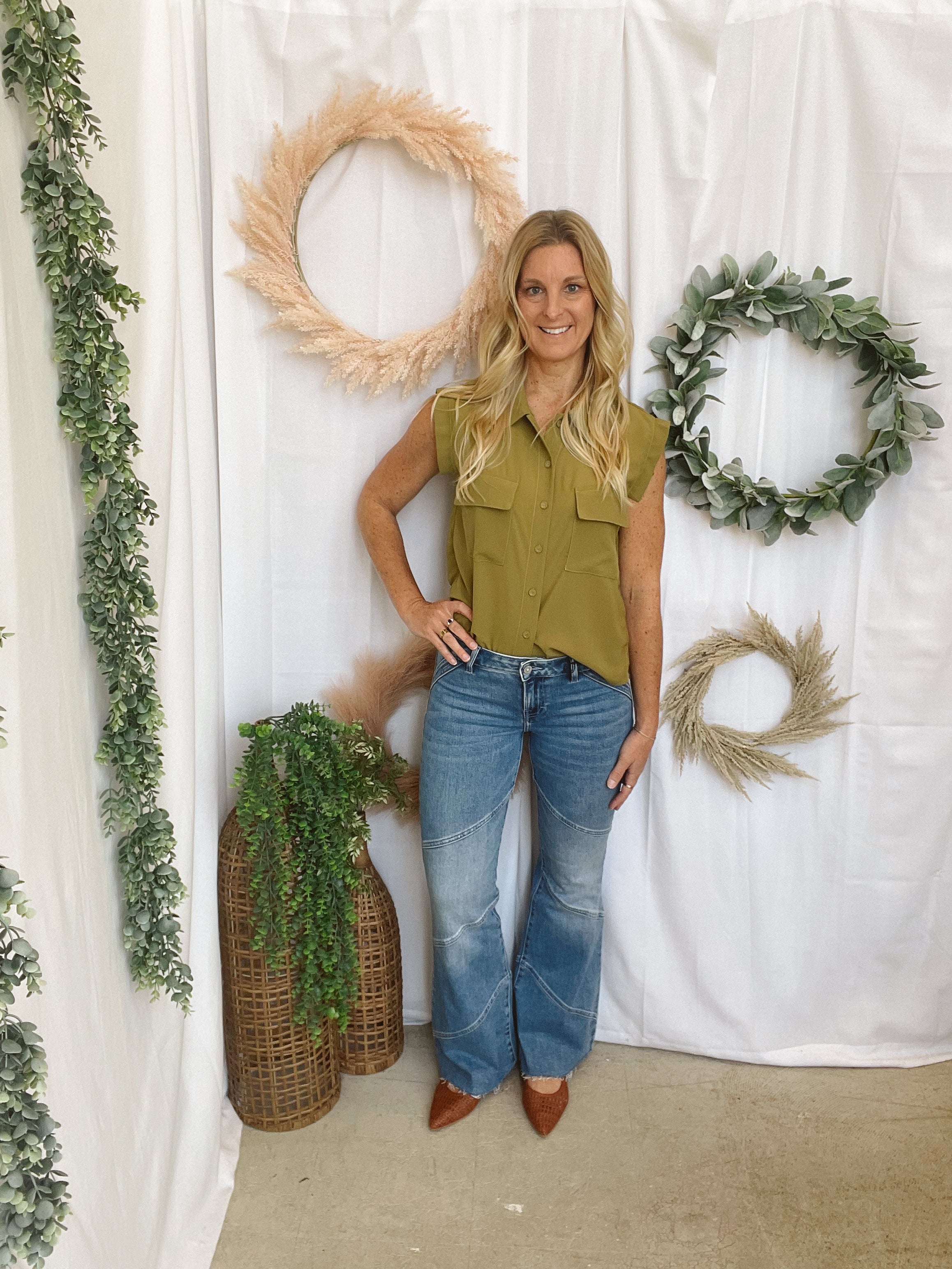 Hidden Fashion Flare Jeans-Jeans-Hidden-The Silo Boutique, Women's Fashion Boutique Located in Warren and Grand Forks North Dakota