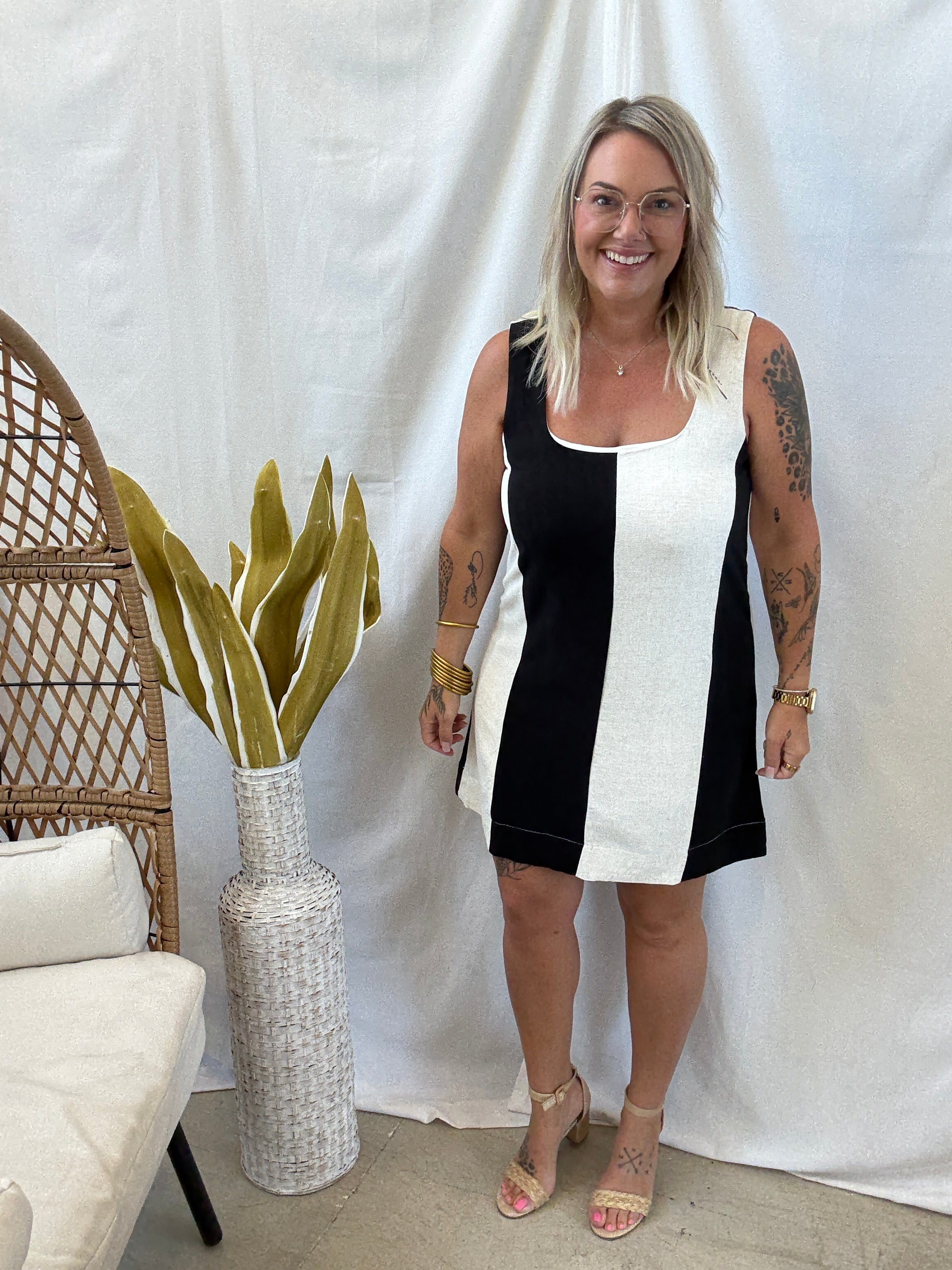 Black and White Striped Dress-Final Sale-Dresses-ENTRO-The Silo Boutique, Women's Fashion Boutique Located in Warren and Grand Forks North Dakota
