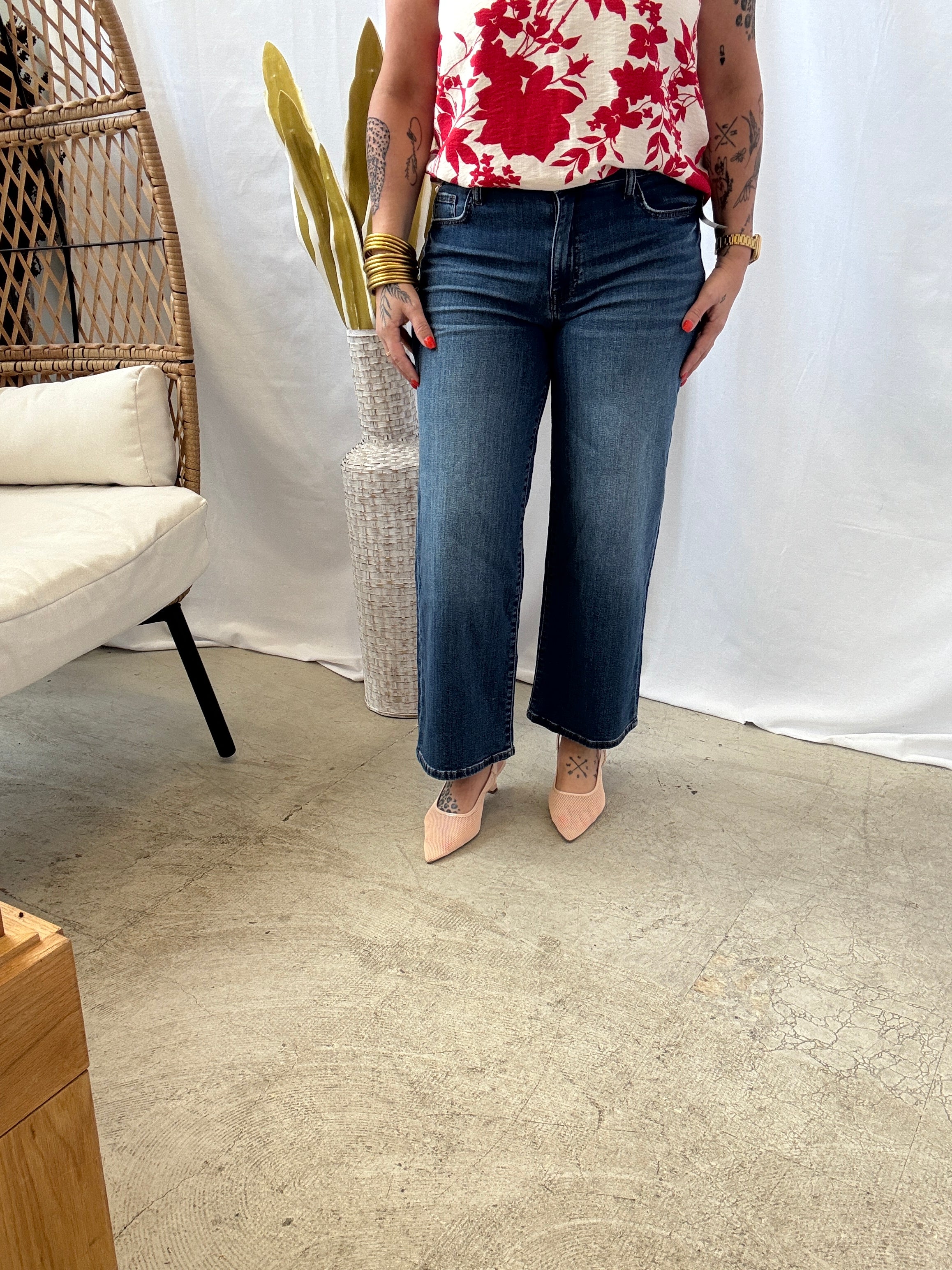 Kut Charlotte High Rise Wide Leg Jeans-Final Sale-Jeans-Kut-The Silo Boutique, Women's Fashion Boutique Located in Warren and Grand Forks North Dakota