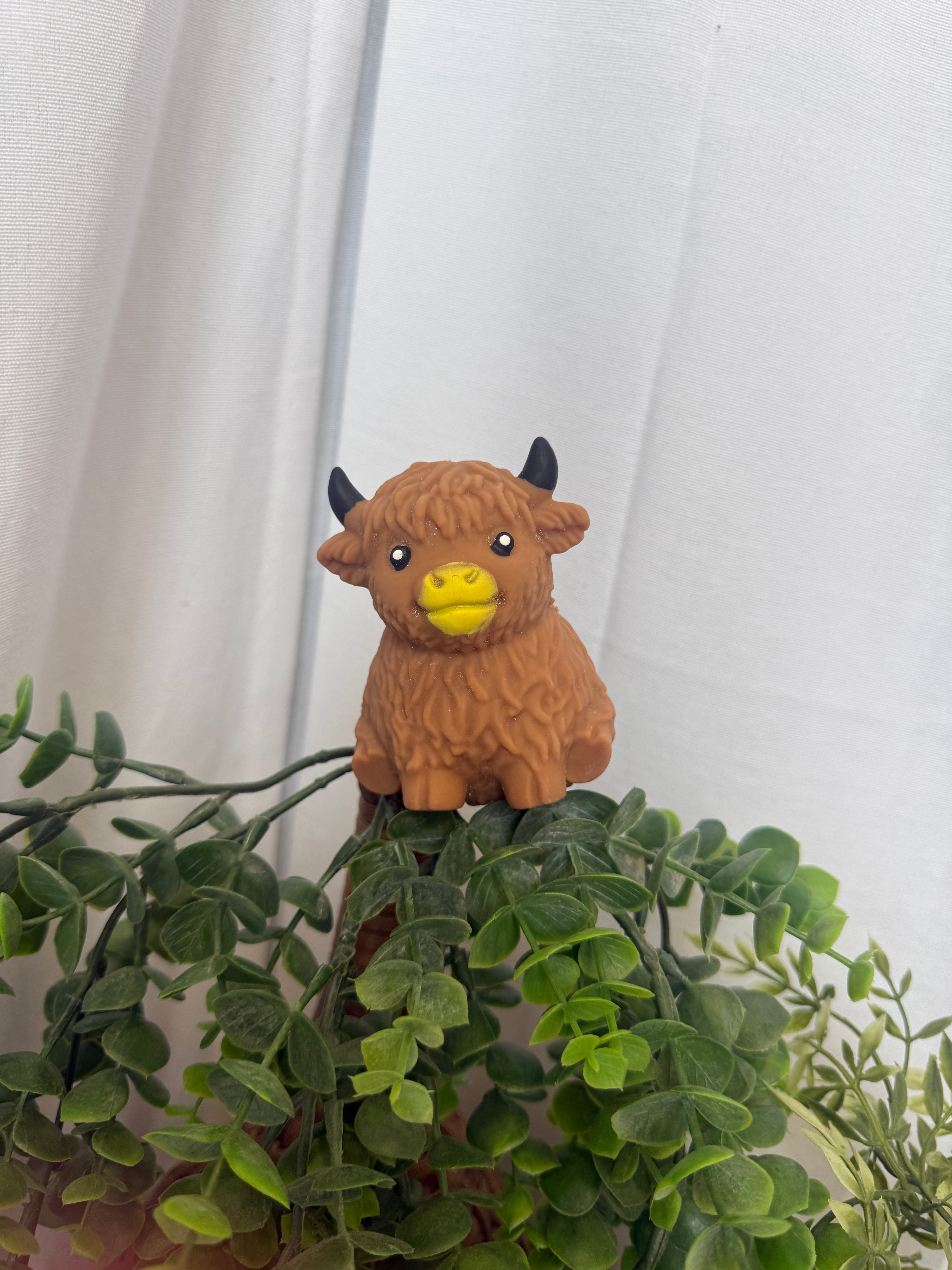 Highland Cow Squishy-toys-faire-The Silo Boutique, Women's Fashion Boutique Located in Warren and Grand Forks North Dakota