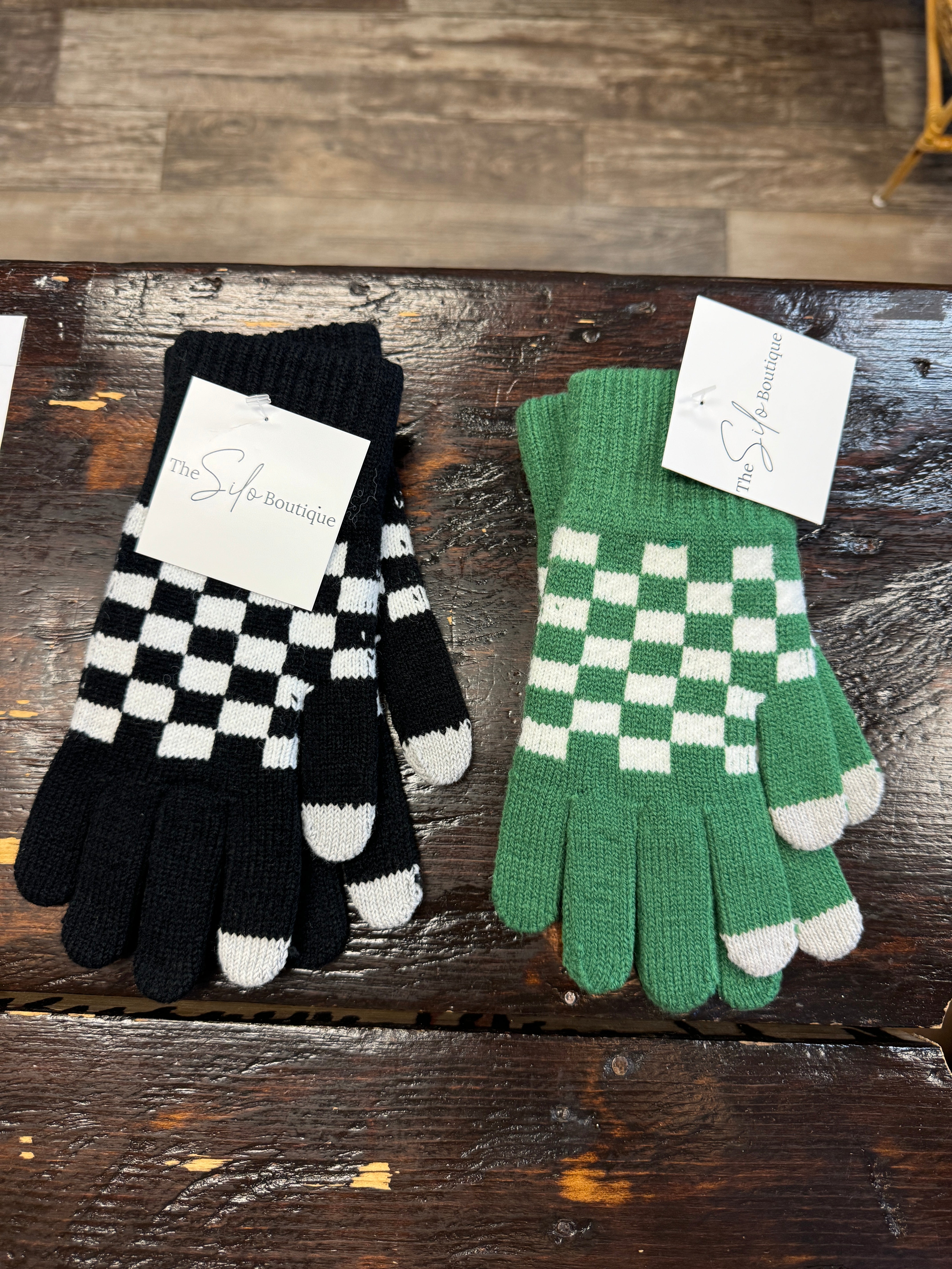 Checkered Finger Gloves-Gloves & Mittens-joss-The Silo Boutique, Women's Fashion Boutique Located in Warren and Grand Forks North Dakota