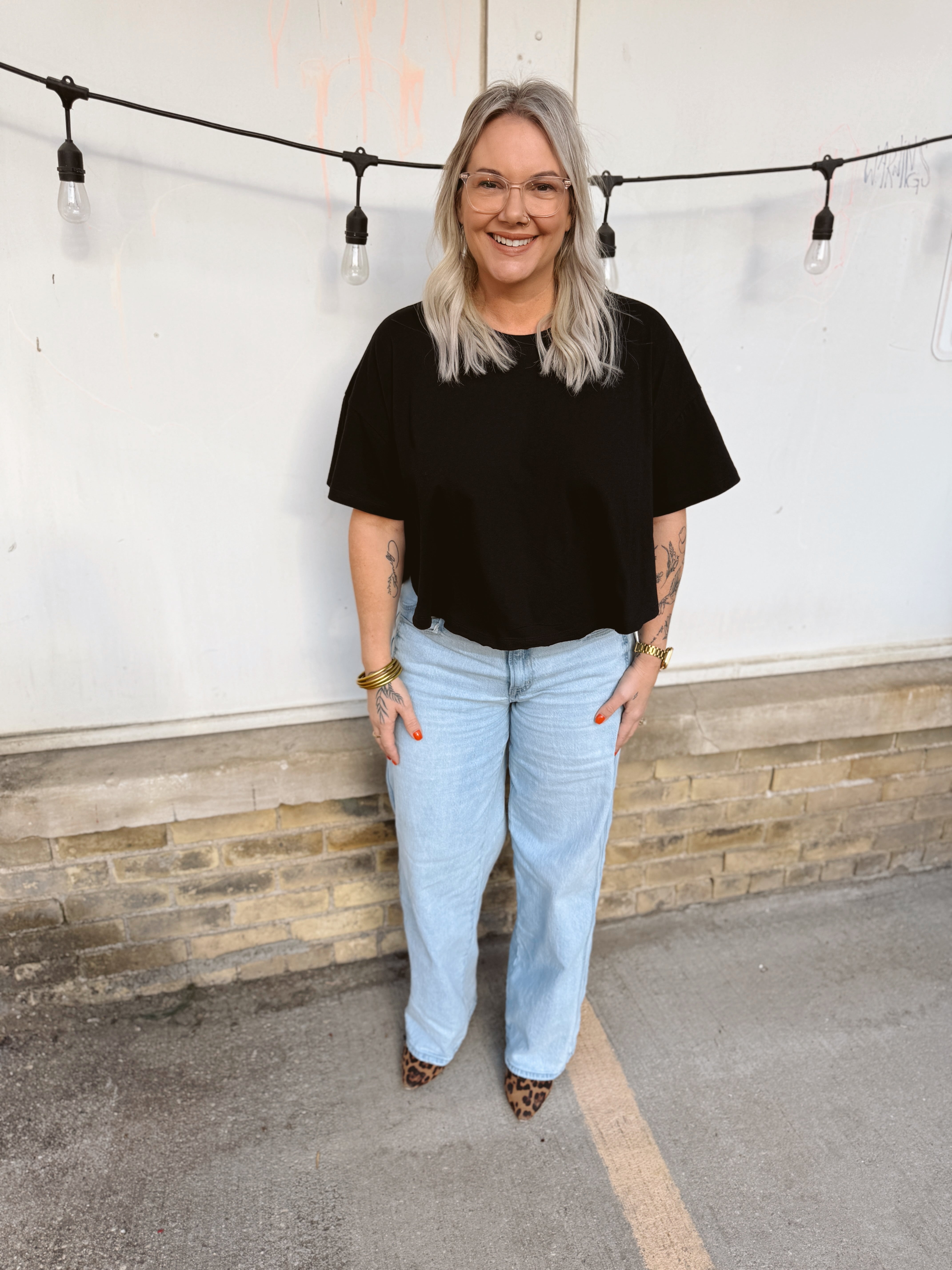 Zen Short Sleeve Crop Top-Black-Short Sleeve Tops-Zenana-The Silo Boutique, Women's Fashion Boutique Located in Warren and Grand Forks North Dakota