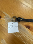 Black Round Buckle Leather Belt-Belts-Fame-The Silo Boutique, Women's Fashion Boutique Located in Warren and Grand Forks North Dakota