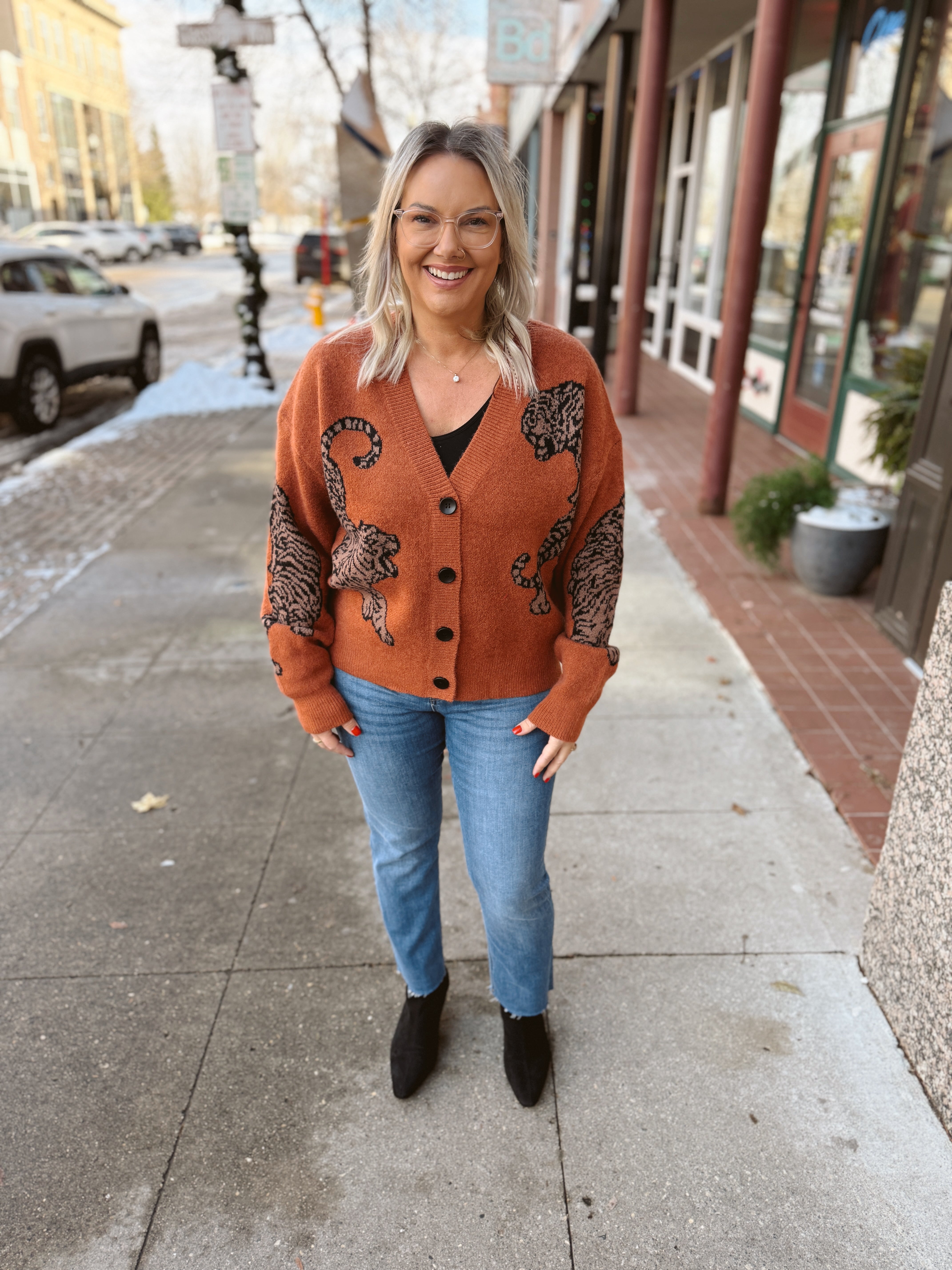 Cheetah Cardigan-Cardigans-Doe and Rae-The Silo Boutique, Women's Fashion Boutique Located in Warren and Grand Forks North Dakota