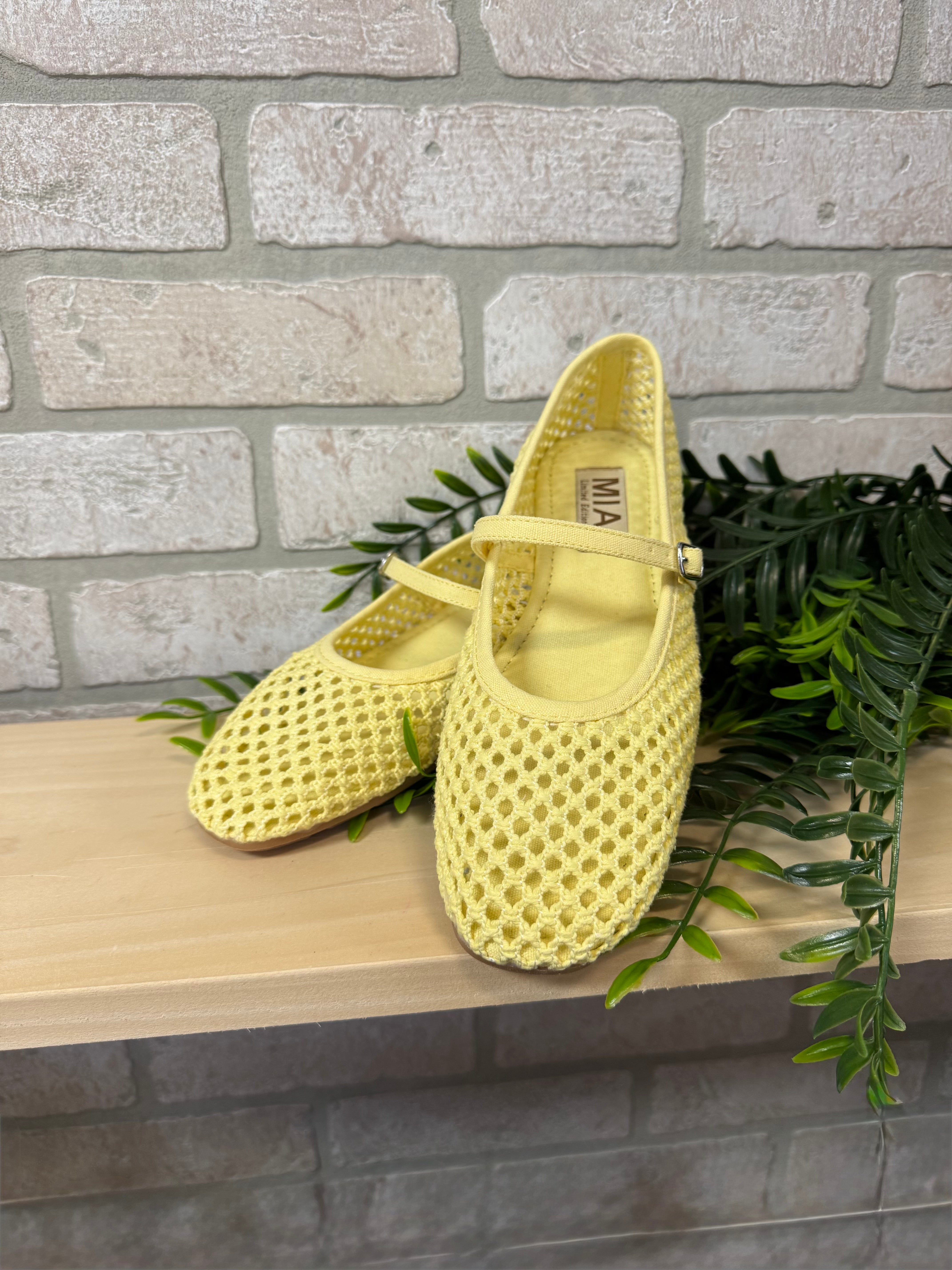 MIA Kora Yellow Flats-Shoes-MIA-The Silo Boutique, Women's Fashion Boutique Located in Warren and Grand Forks North Dakota