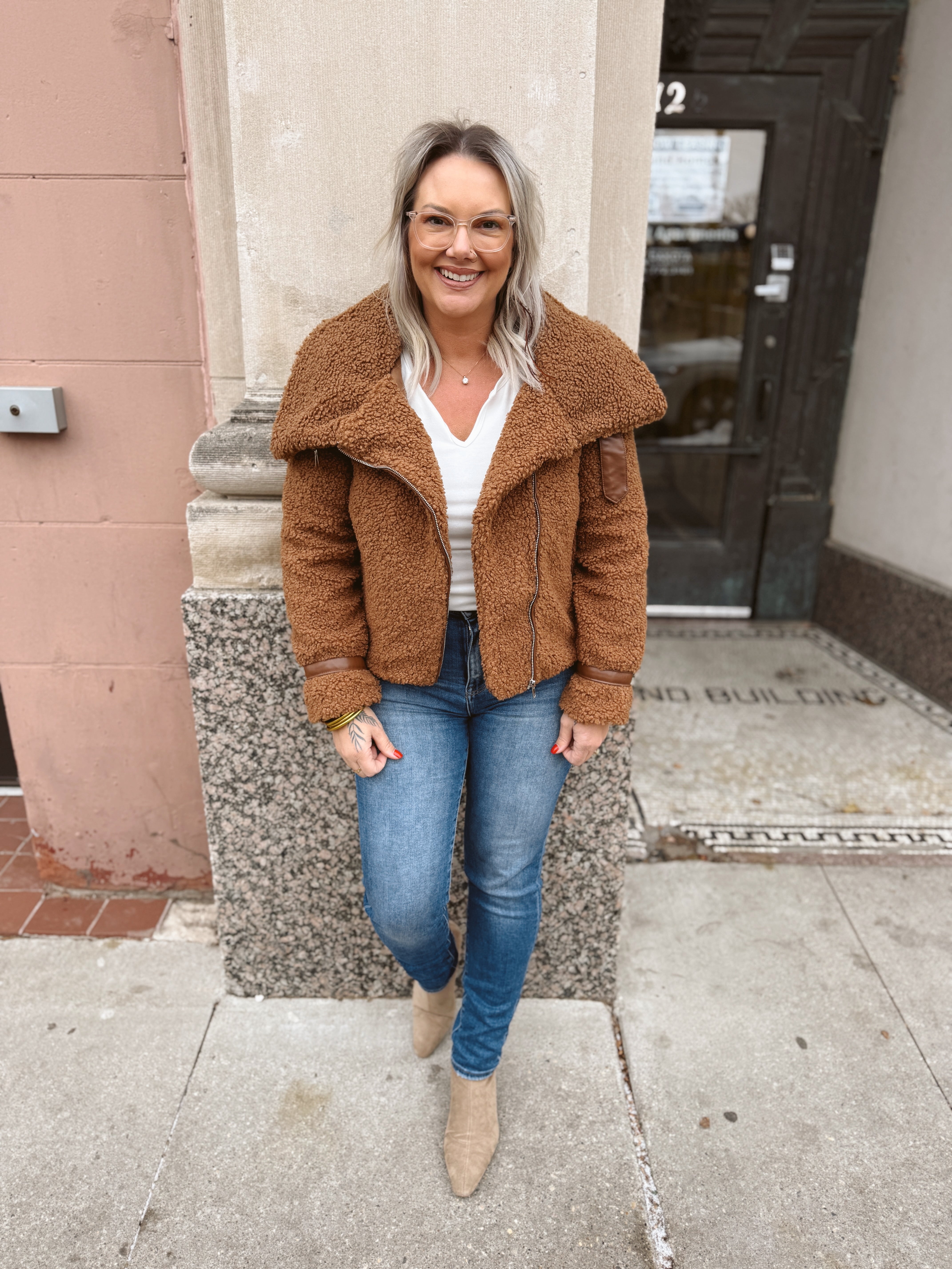 Aspen Dreams Sherpa Jacket-Coats & Jackets-blakely-The Silo Boutique, Women's Fashion Boutique Located in Warren and Grand Forks North Dakota