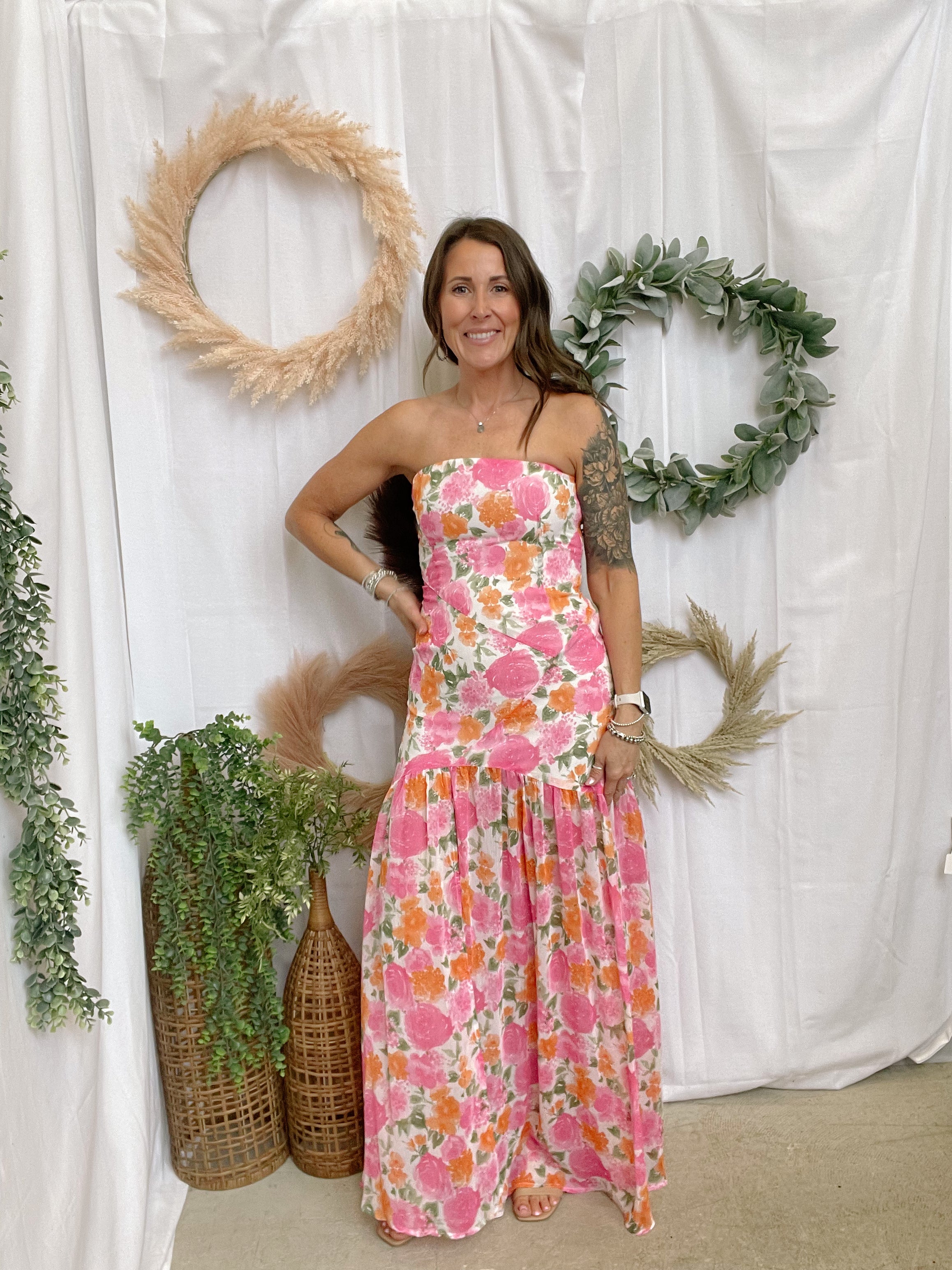 Pink Floral Strapless Dress-Dresses-promesa-The Silo Boutique, Women's Fashion Boutique Located in Warren and Grand Forks North Dakota