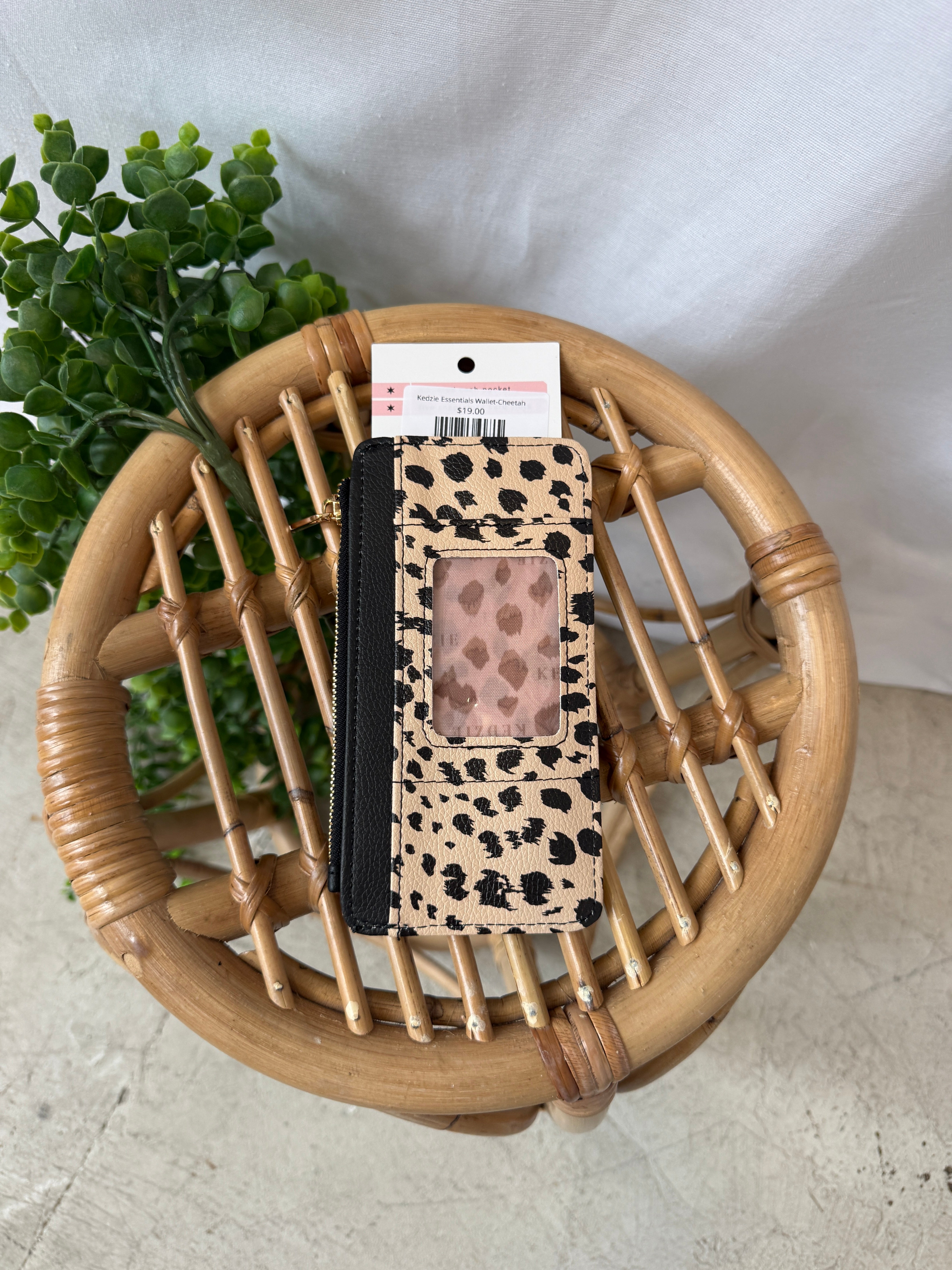 Kedzie Essentials Wallet-Cheetah-Wallets-dm-The Silo Boutique, Women's Fashion Boutique Located in Warren and Grand Forks North Dakota