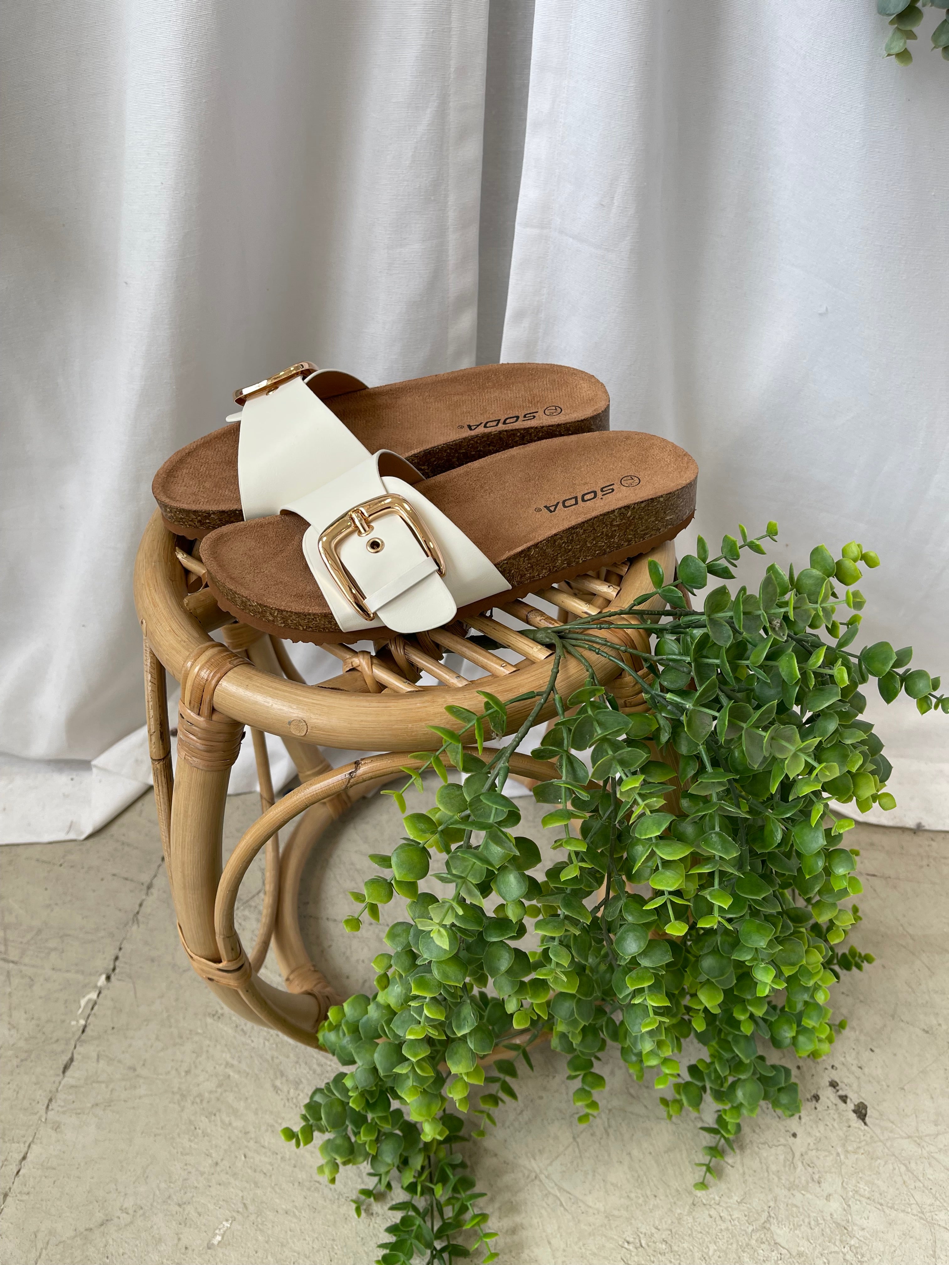 Soda Lizzy White Sandal-Sandals-soda-The Silo Boutique, Women's Fashion Boutique Located in Warren and Grand Forks North Dakota
