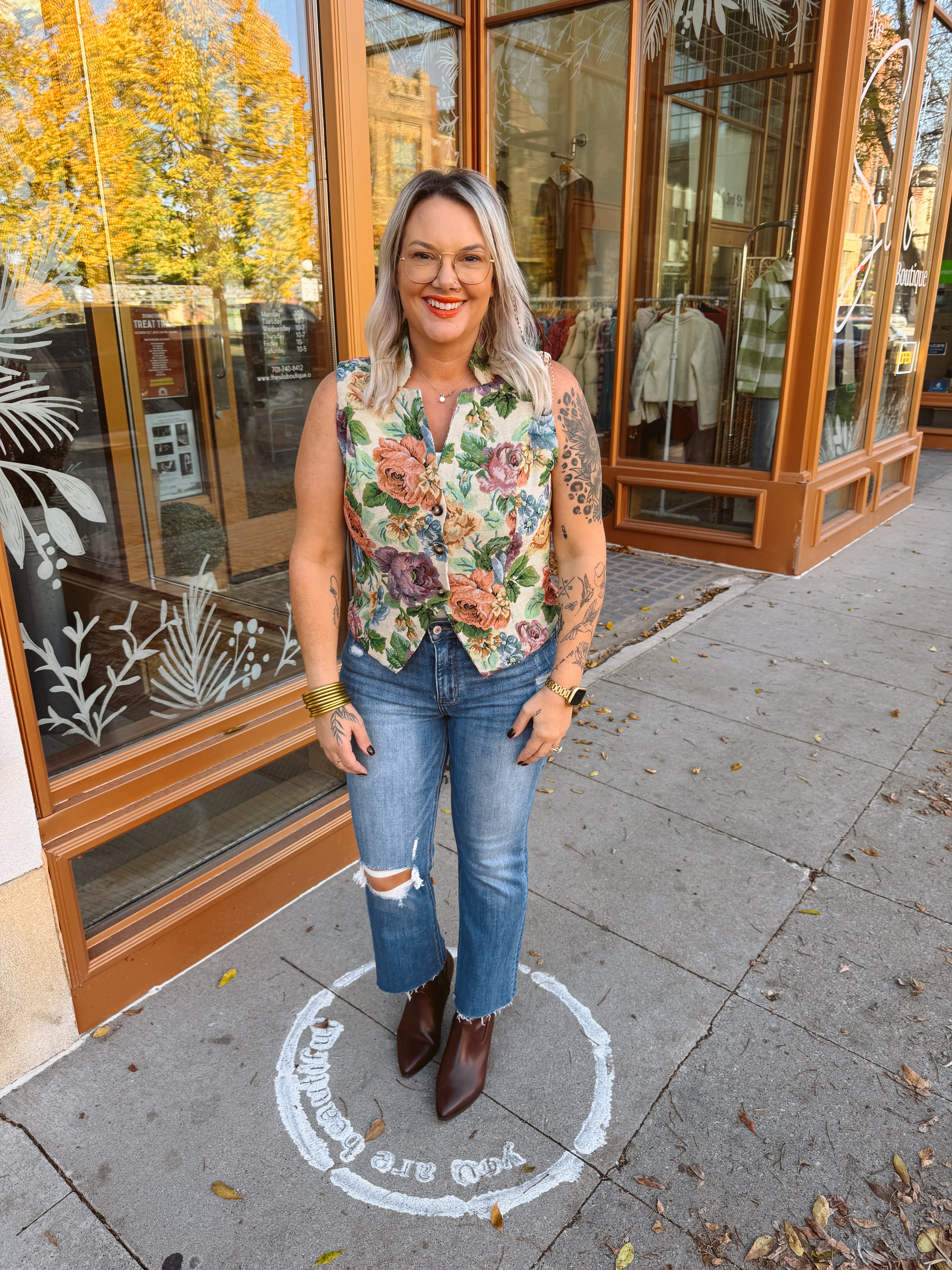 Floral Textured Vest-Vests-amy-The Silo Boutique, Women's Fashion Boutique Located in Warren and Grand Forks North Dakota