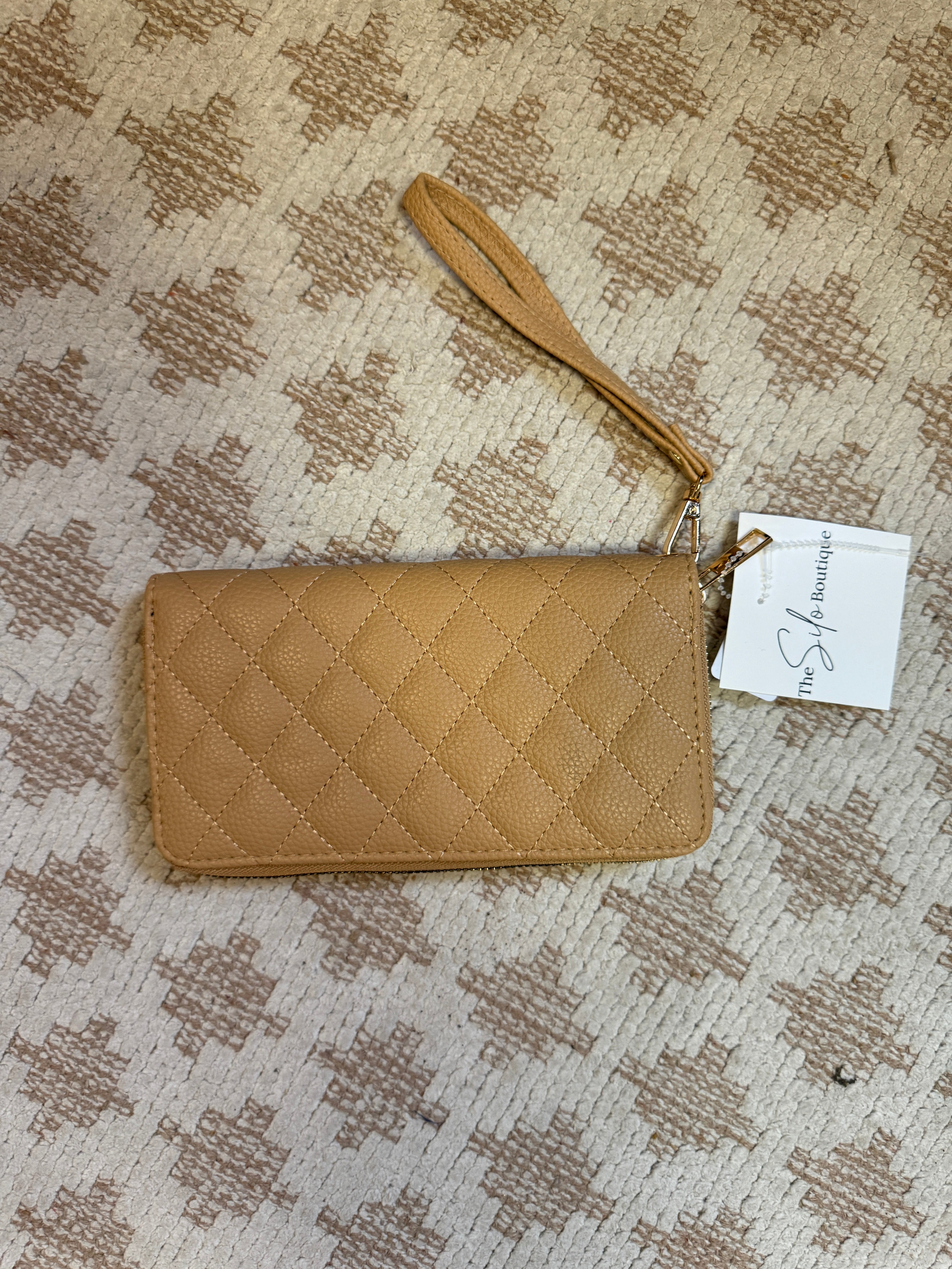 Dia Tan Wallet-Wallets-Fame-The Silo Boutique, Women's Fashion Boutique Located in Warren and Grand Forks North Dakota