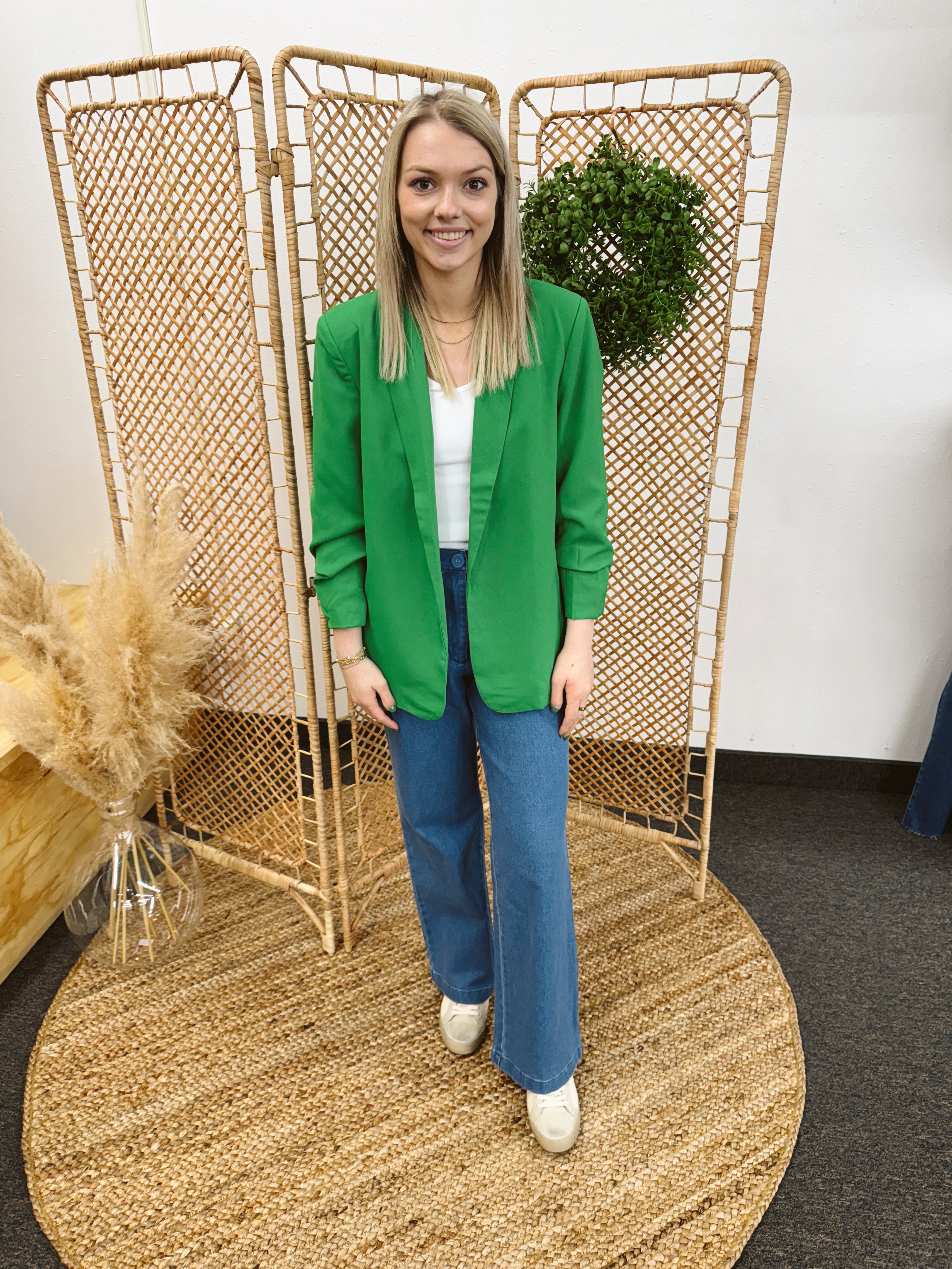 Classic Kelly Green Blazer-Blazers-eesome-The Silo Boutique, Women's Fashion Boutique Located in Warren and Grand Forks North Dakota