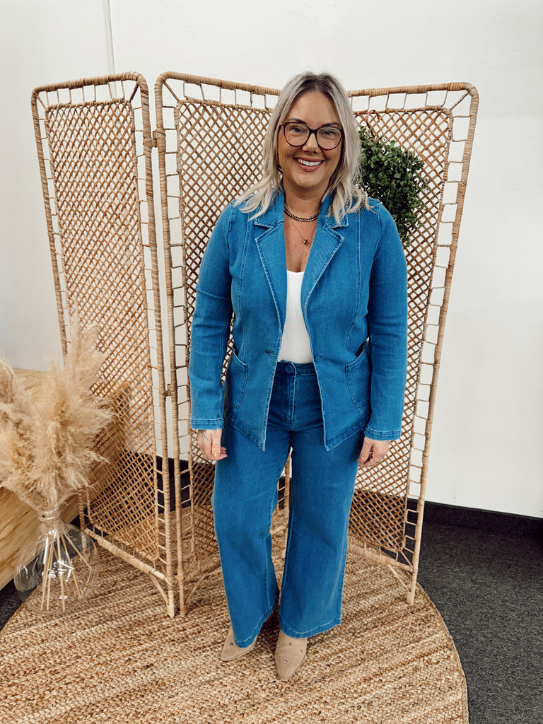 Stella Denim Washed Blazer-Blazers-skies are blue-The Silo Boutique, Women's Fashion Boutique Located in Warren and Grand Forks North Dakota