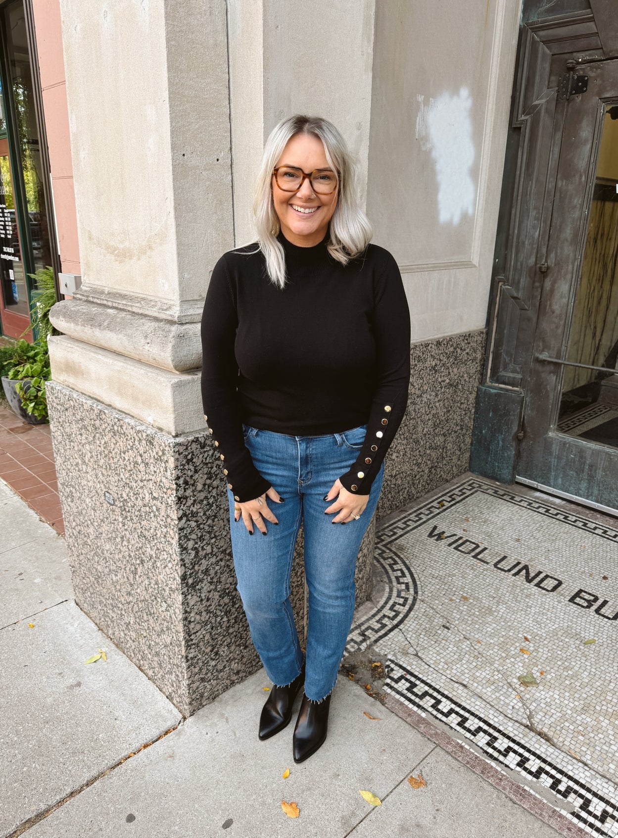 Lux Mock Neck Sweater-Black-Sweaters-ENTRO-The Silo Boutique, Women's Fashion Boutique Located in Warren and Grand Forks North Dakota