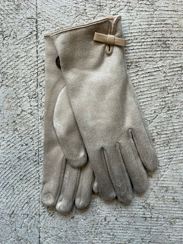 Classic Beige Bow Gloves-Gloves & Mittens-Avenue Zoe-The Silo Boutique, Women's Fashion Boutique Located in Warren and Grand Forks North Dakota