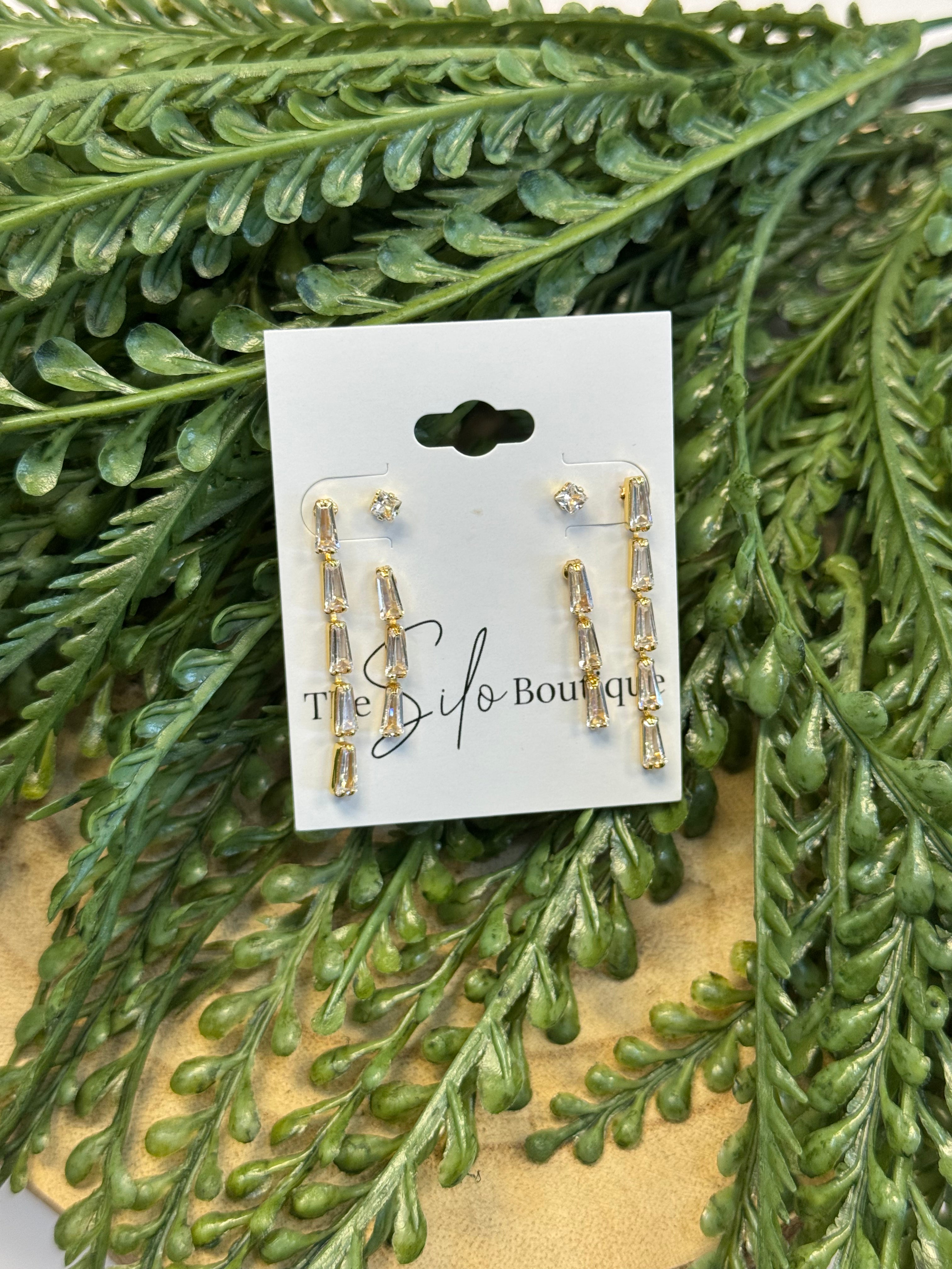 Princess Drop Earring Set-Gold-Earrings-fame-The Silo Boutique, Women's Fashion Boutique Located in Warren and Grand Forks North Dakota