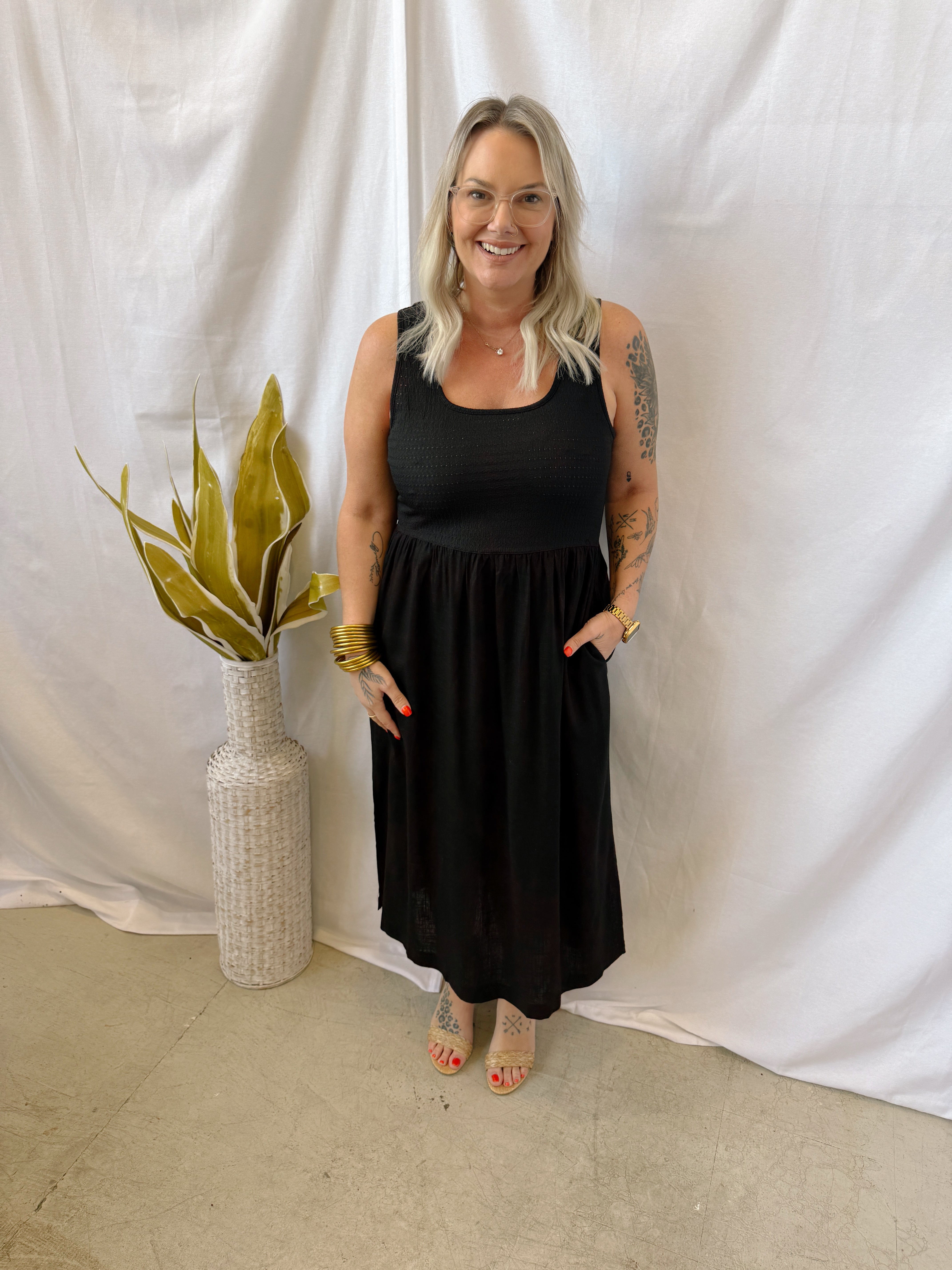 Black Textured Knit Dress-Dresses-staccato-The Silo Boutique, Women's Fashion Boutique Located in Warren and Grand Forks North Dakota