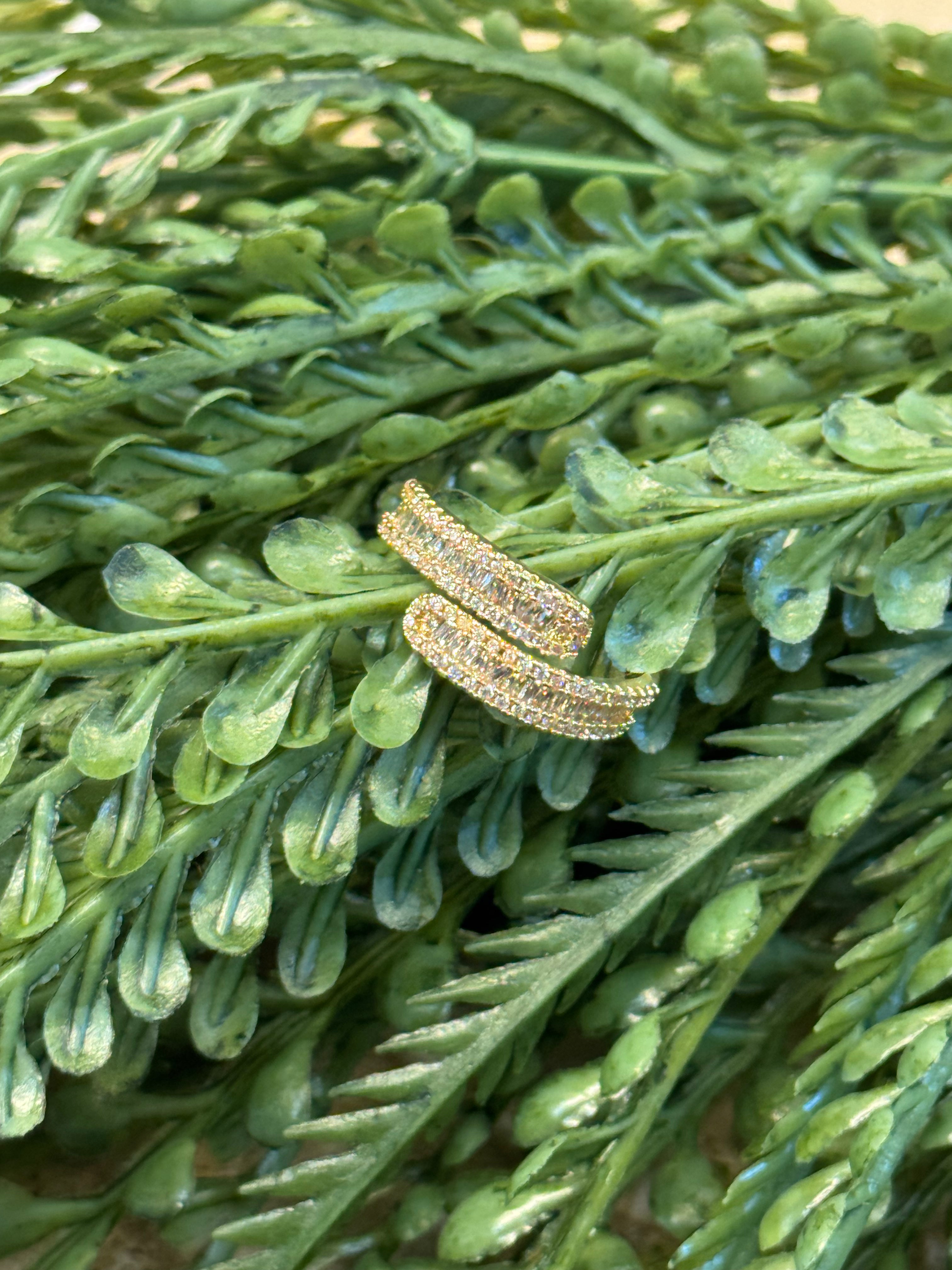 Textured Band Ring-Rings-fame-The Silo Boutique, Women's Fashion Boutique Located in Warren and Grand Forks North Dakota