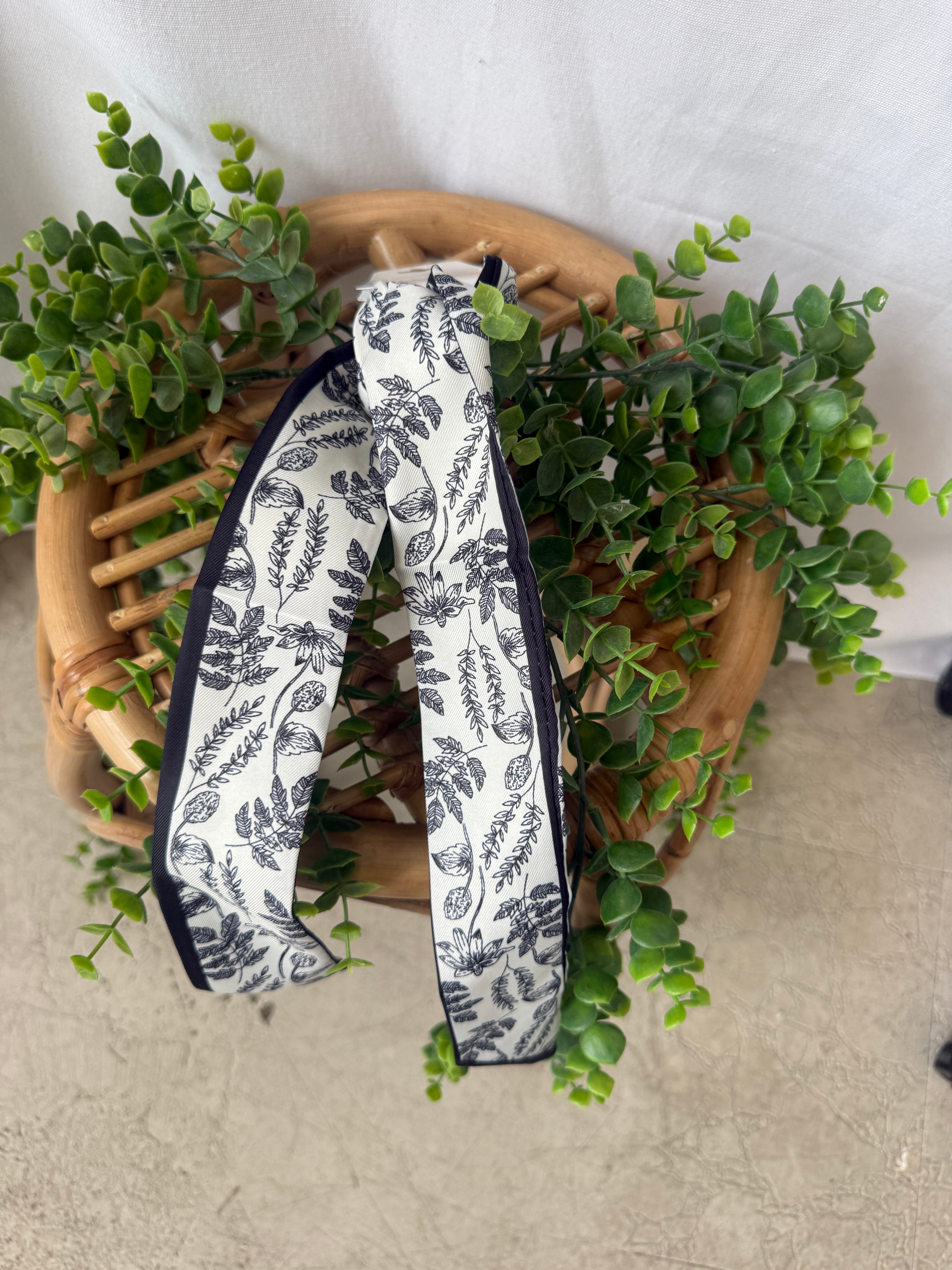 Joss Skinny Black Floral Scarf-Final Sale-Scarf-joss-The Silo Boutique, Women's Fashion Boutique Located in Warren and Grand Forks North Dakota