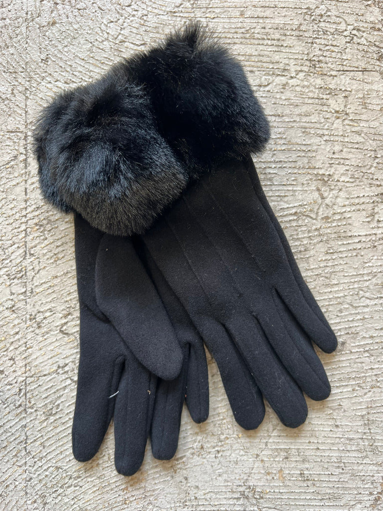 Black Pin Tuck Gloves-Gloves & Mittens-Avenue Zoe-The Silo Boutique, Women's Fashion Boutique Located in Warren and Grand Forks North Dakota