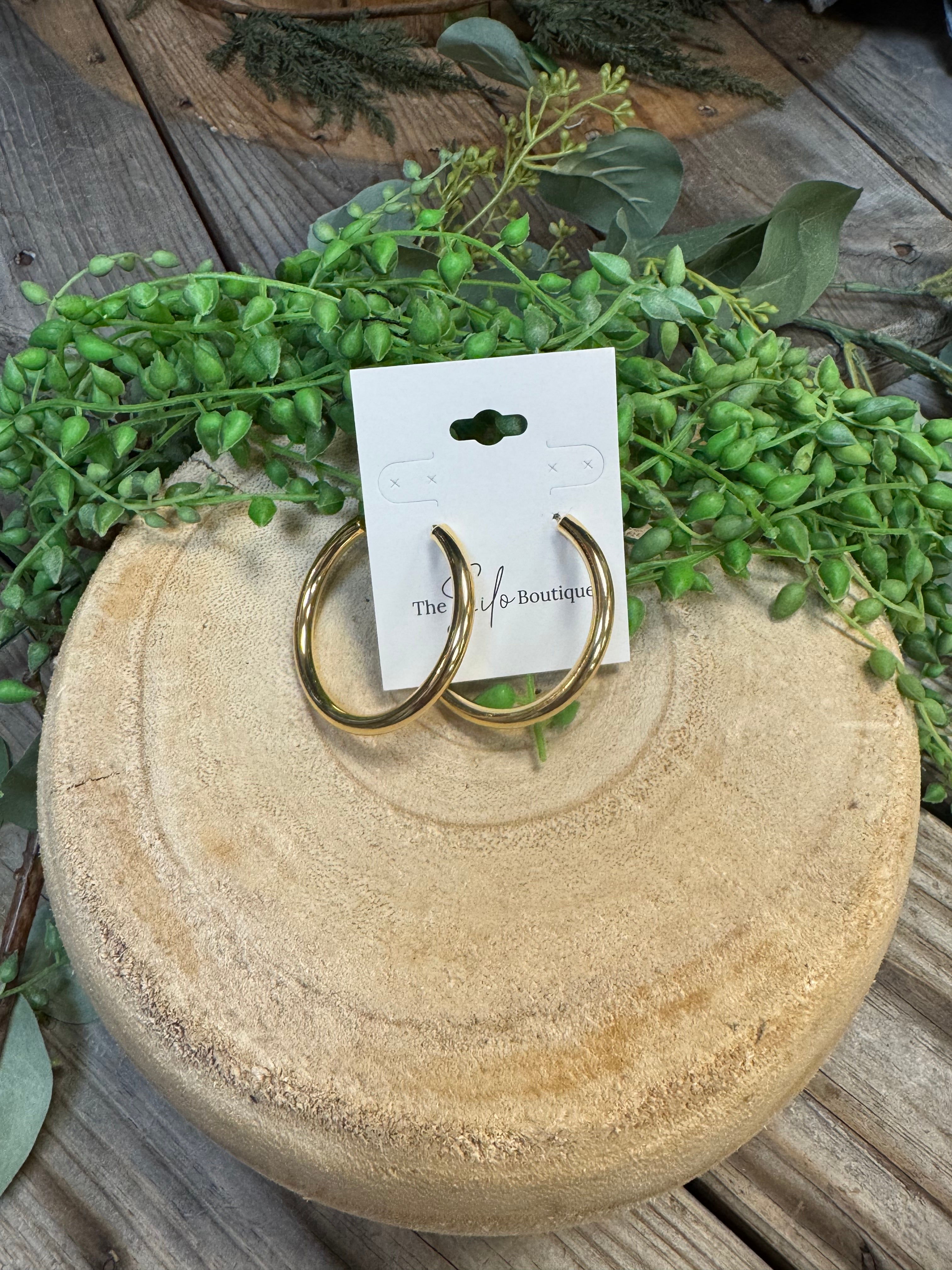 Fame Solid Gold Hoop Earrings-Earrings-Fame-The Silo Boutique, Women's Fashion Boutique Located in Warren and Grand Forks North Dakota