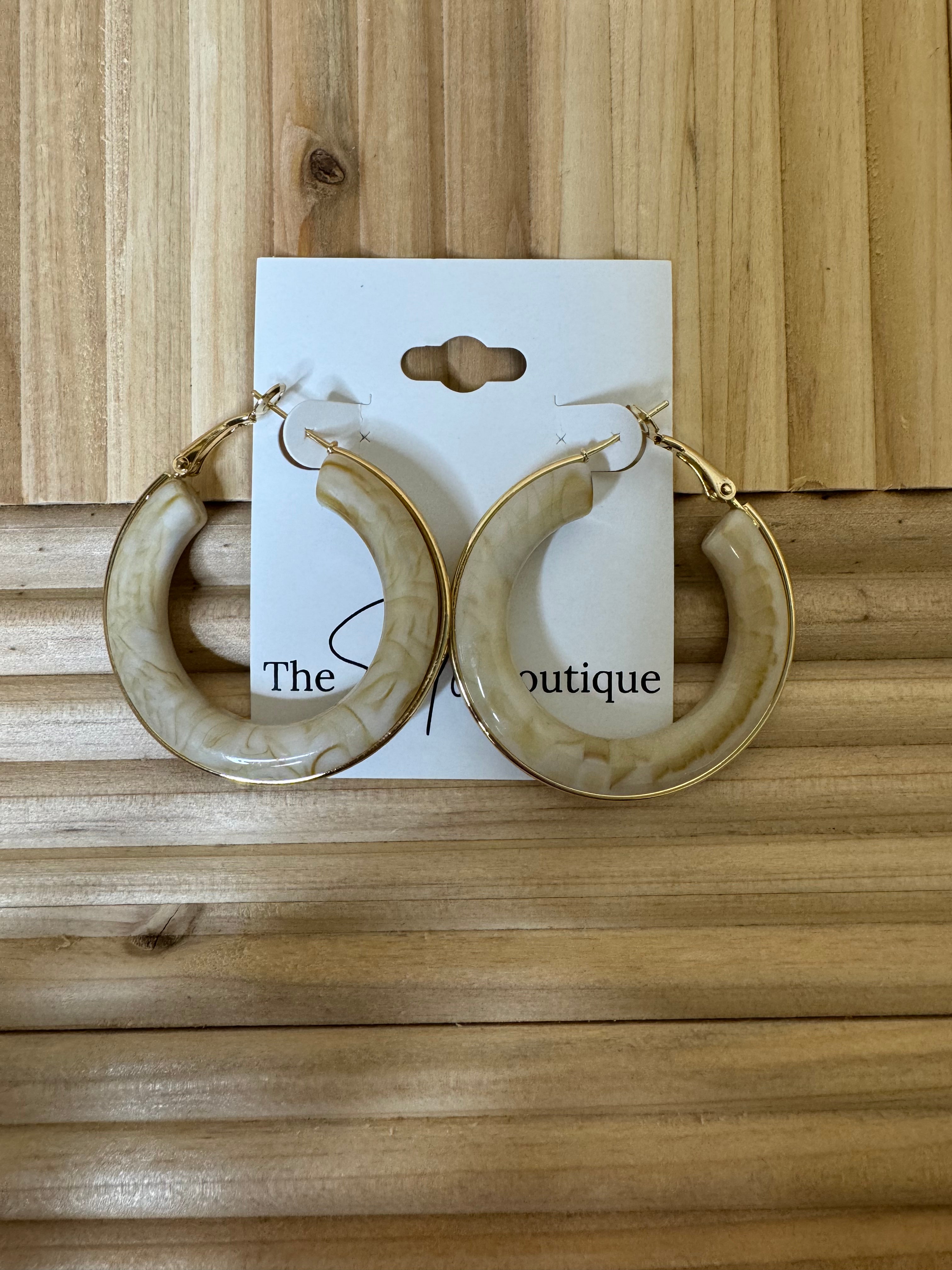 Latch Hoop Earrings-earrings-Fame-The Silo Boutique, Women's Fashion Boutique Located in Warren and Grand Forks North Dakota