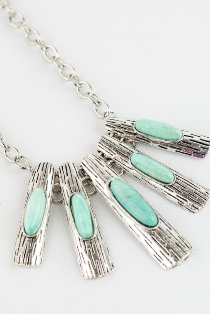 Turquoise Bib Necklace-Necklaces-Leto-The Silo Boutique, Women's Fashion Boutique Located in Warren and Grand Forks North Dakota