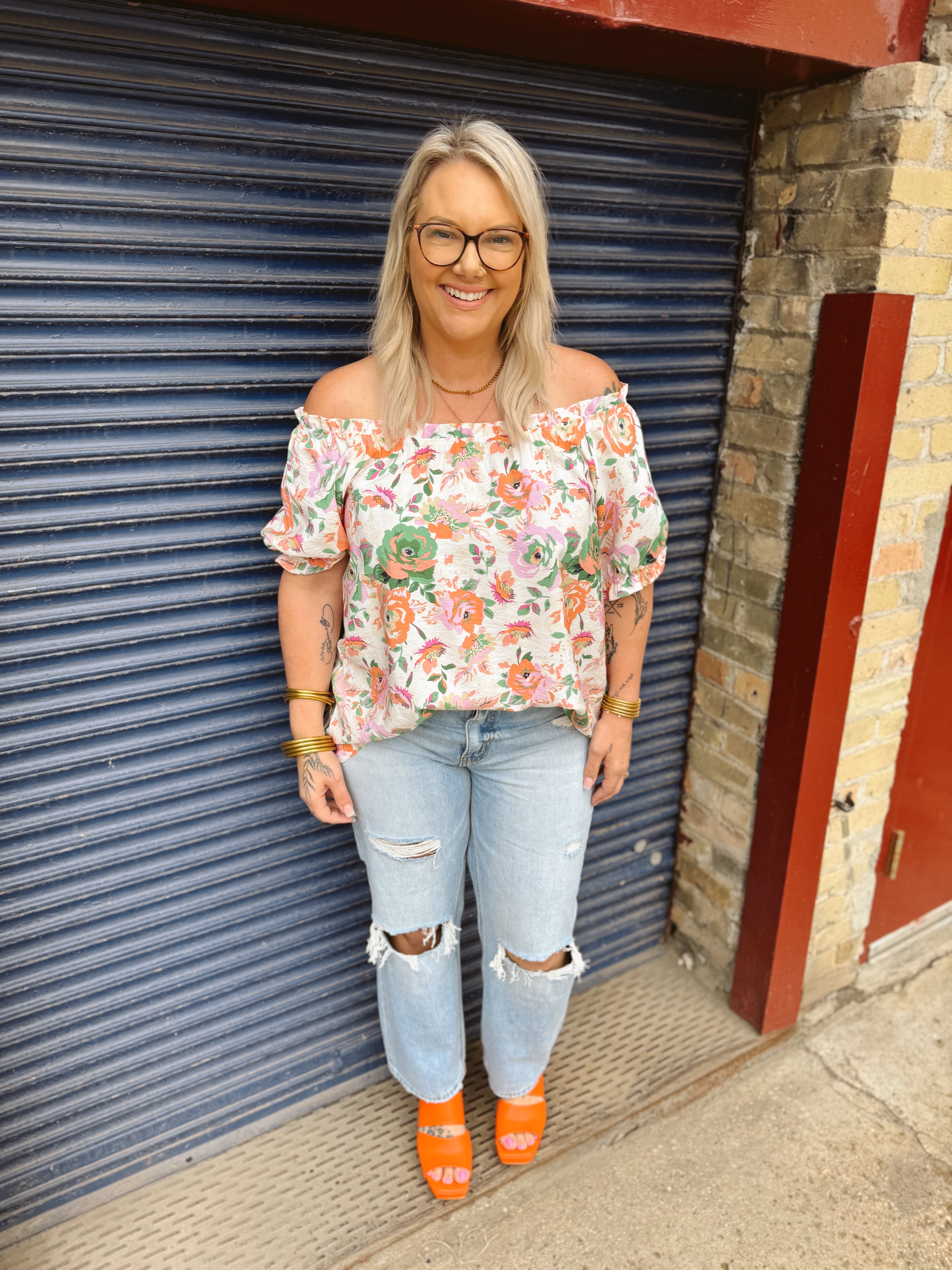 Floral Printed Top with Optional Off-Shoulder-Short Sleeve Tops-les amis-The Silo Boutique, Women's Fashion Boutique Located in Warren and Grand Forks North Dakota