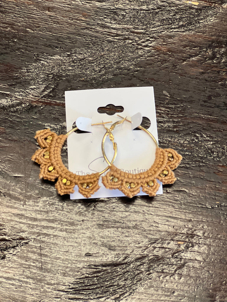 Panache Threaded Earrings-Earrings-panaache-The Silo Boutique, Women's Fashion Boutique Located in Warren and Grand Forks North Dakota